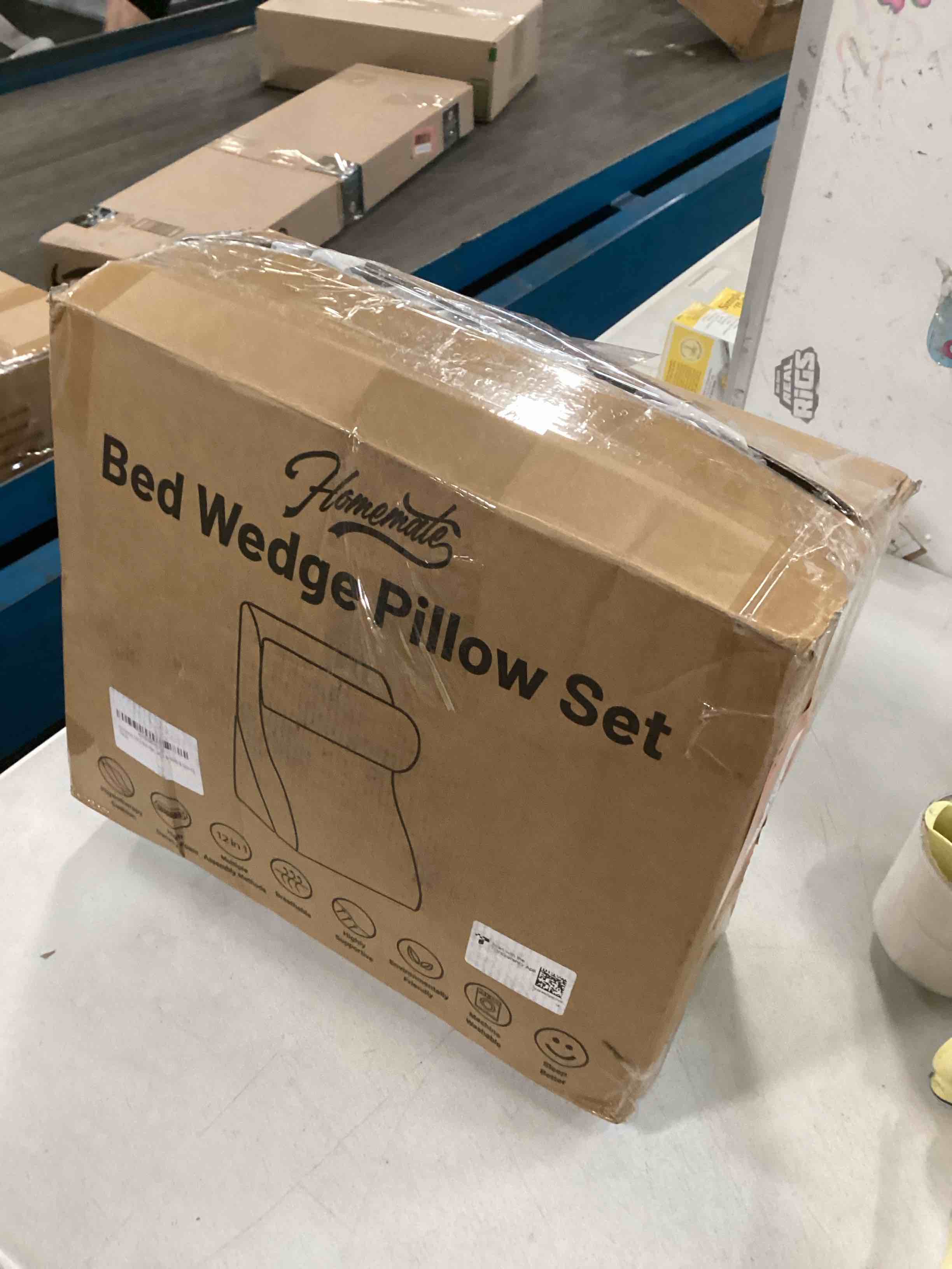 https://s3.amazonaws.com/lotting-images-prod/bidfta/RED6588368_1718453233554.jpeg