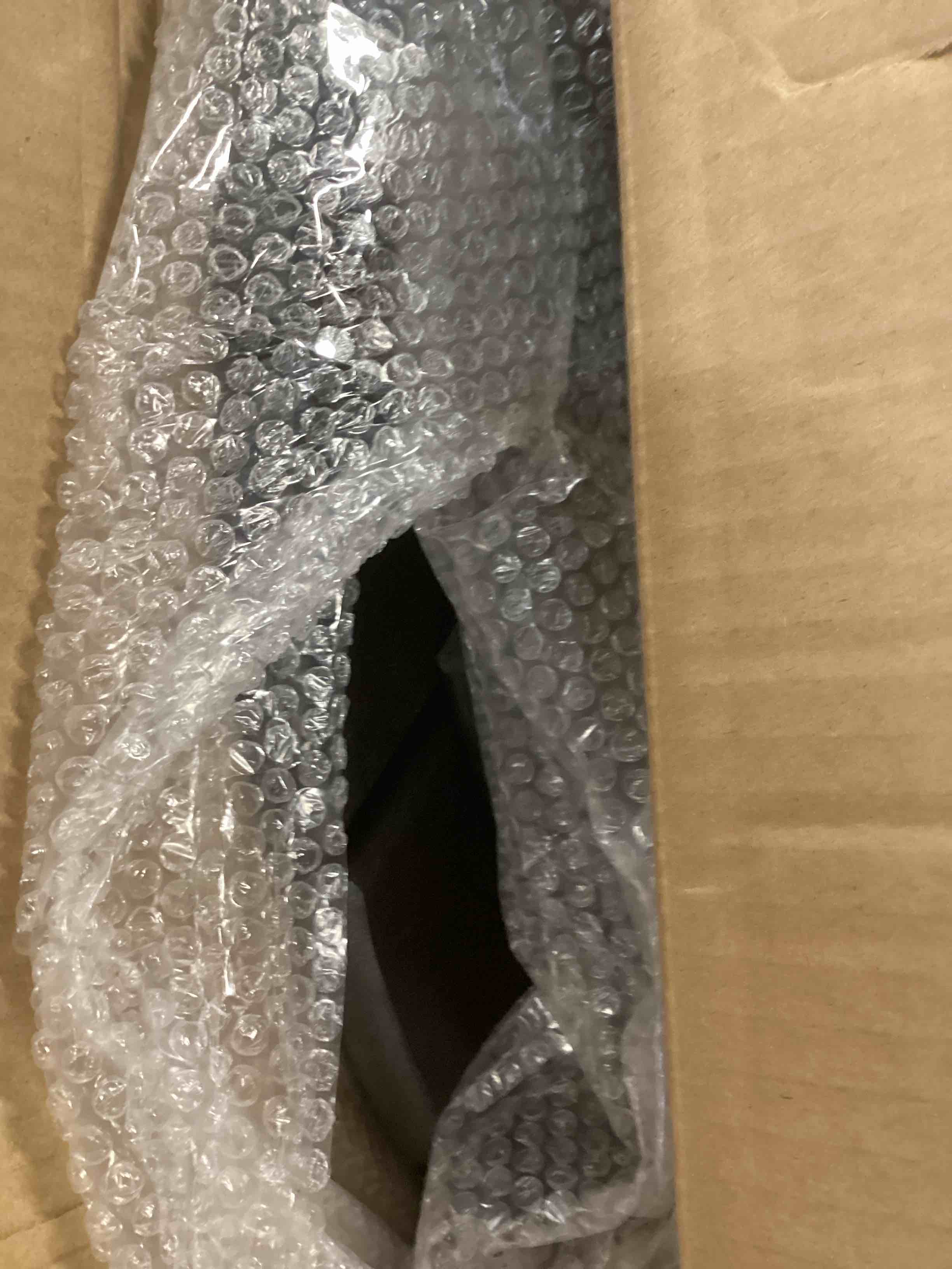 https://s3.amazonaws.com/lotting-images-prod/bidfta/RED6589738_1719236962306.jpeg