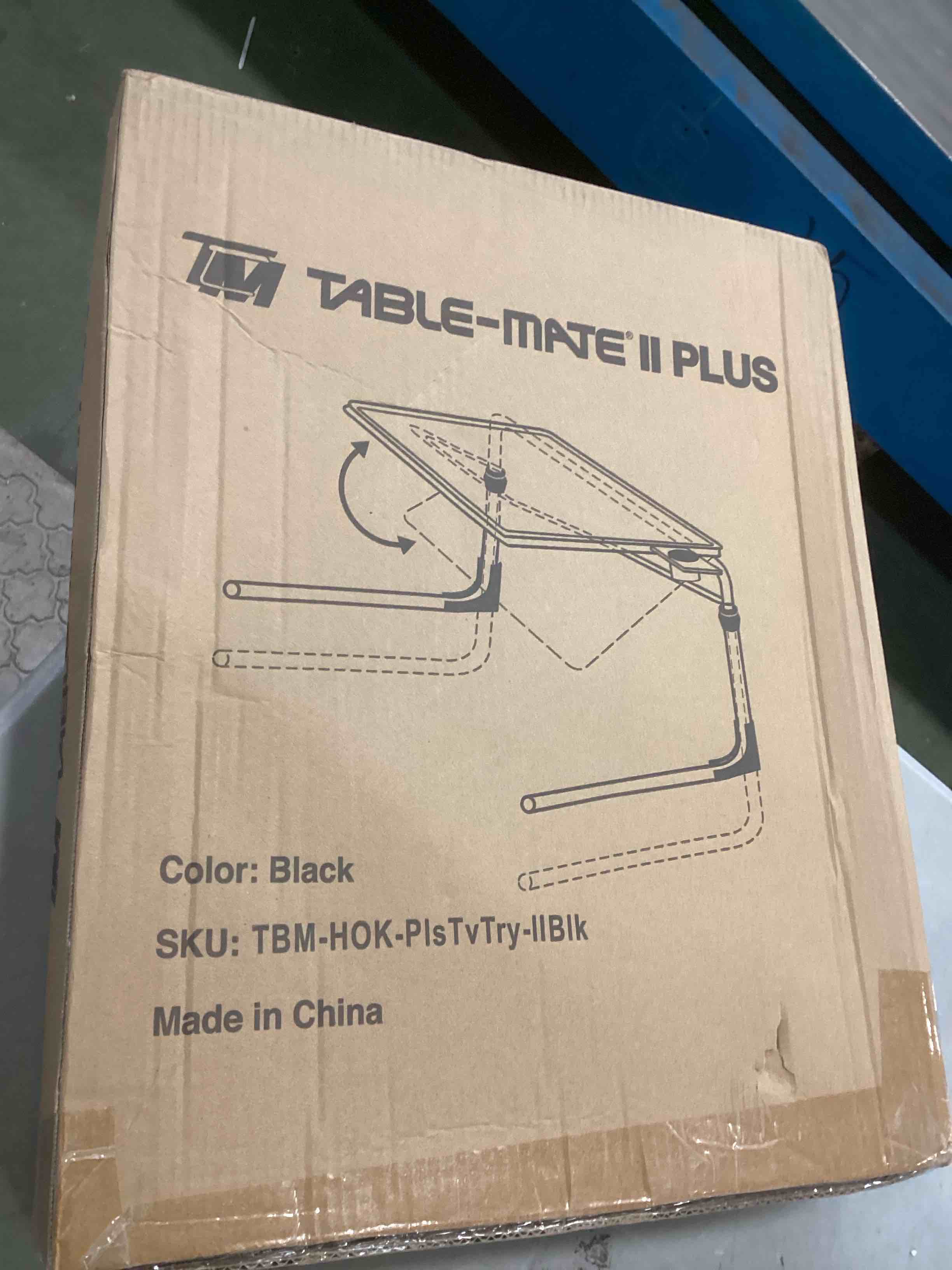 https://s3.amazonaws.com/lotting-images-prod/bidfta/RED6589879_1719257805472.jpeg