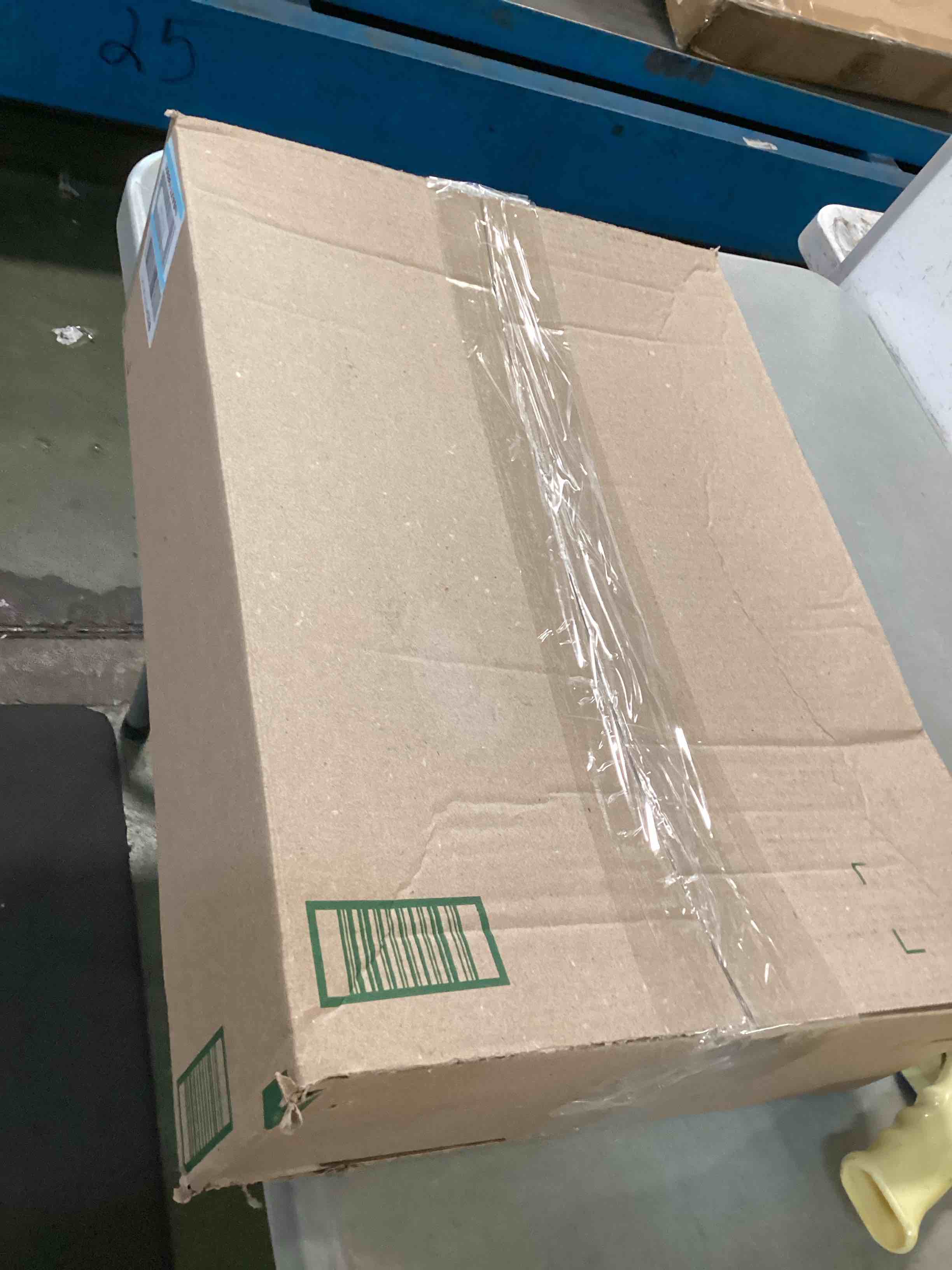 https://s3.amazonaws.com/lotting-images-prod/bidfta/RED6590830_1716487307670.jpeg