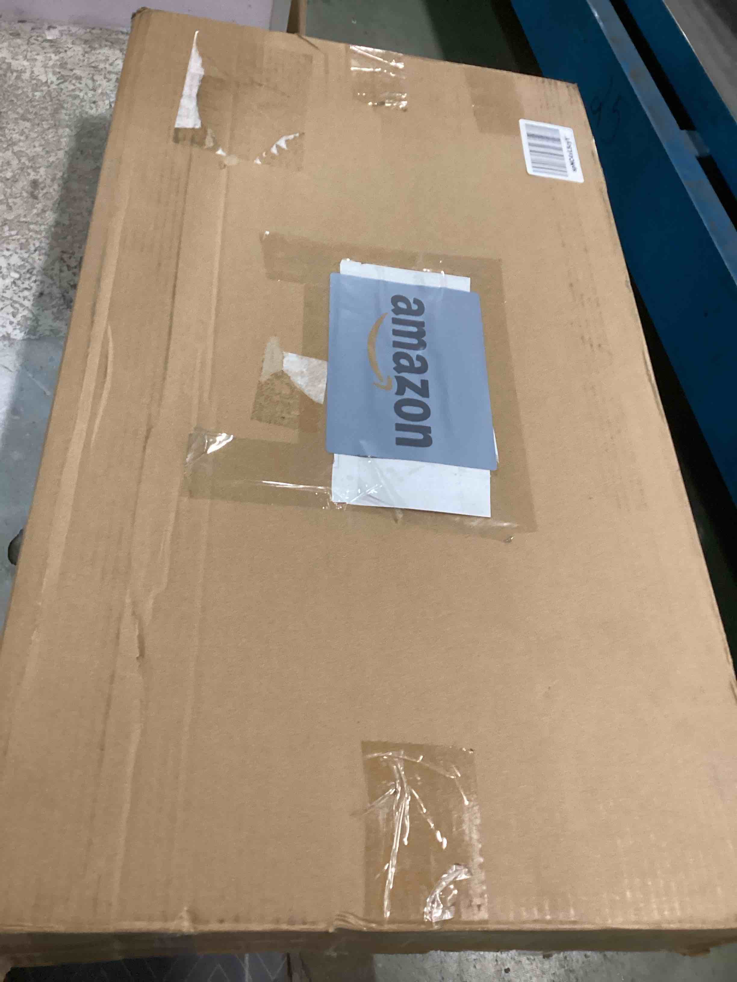 https://s3.amazonaws.com/lotting-images-prod/bidfta/RED6590962_1716557933853.jpeg