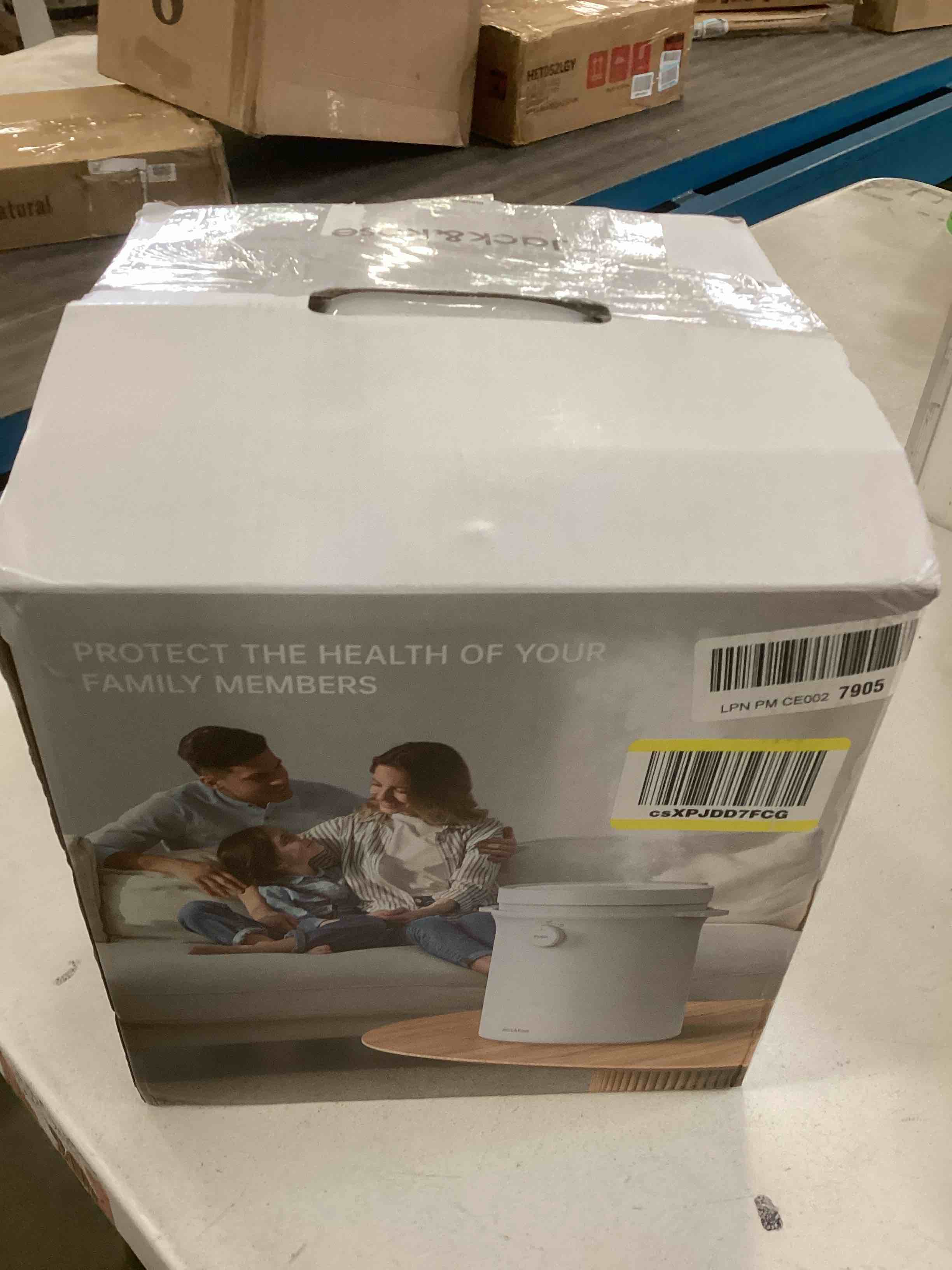 https://s3.amazonaws.com/lotting-images-prod/bidfta/RED6591297_1716918477511.jpeg