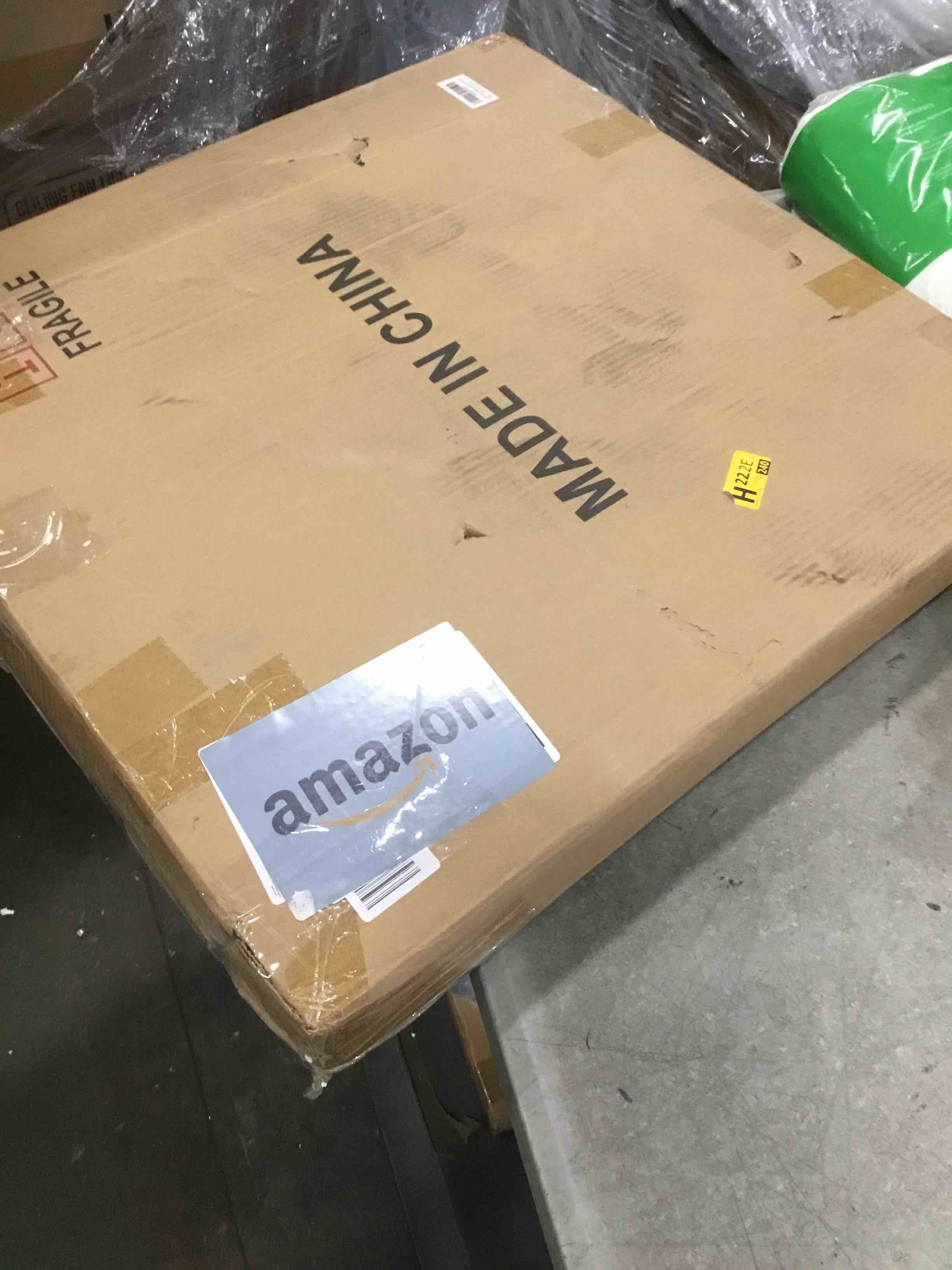 https://s3.amazonaws.com/lotting-images-prod/bidfta/RED6591566_1716570679874.jpeg