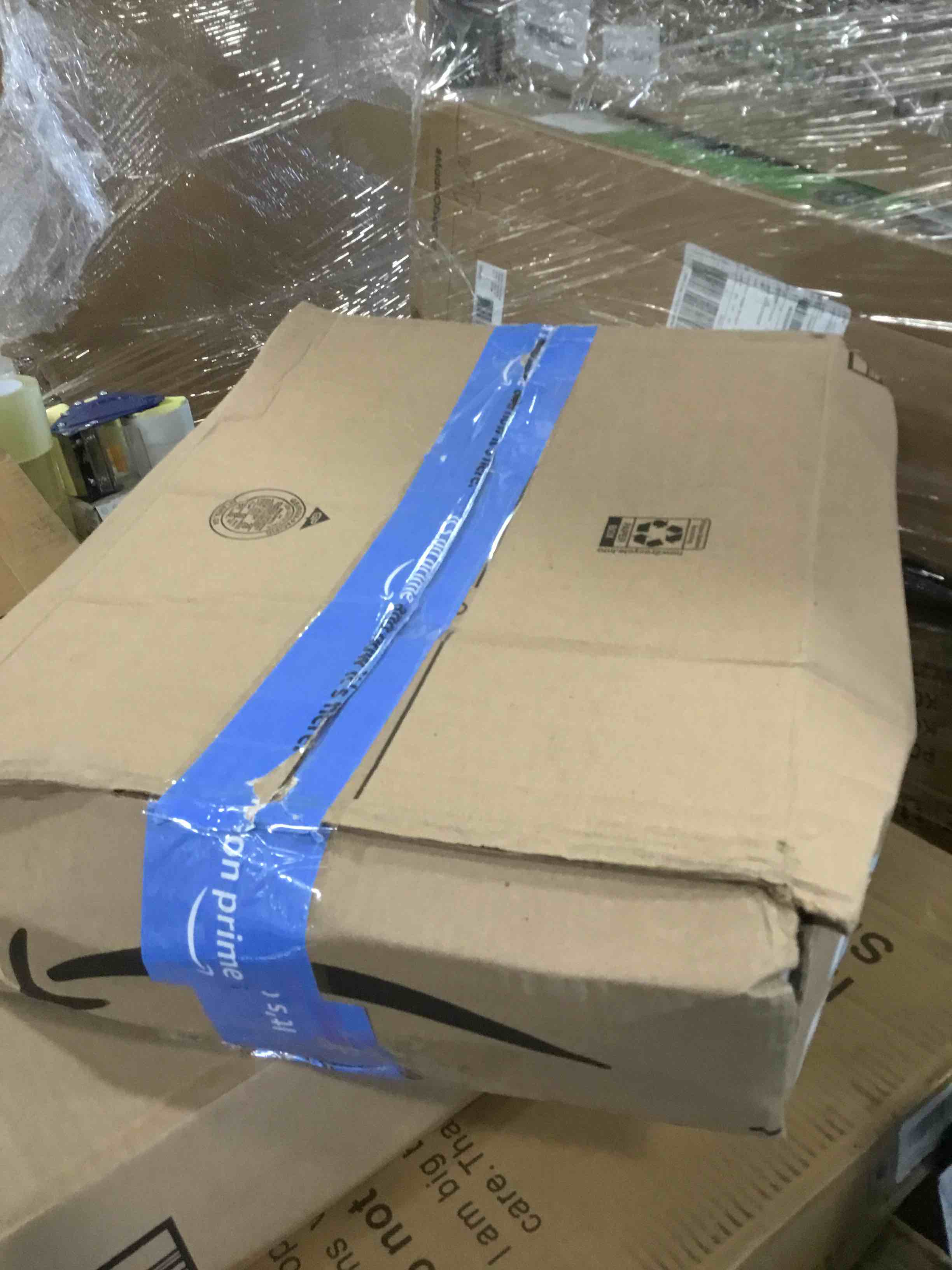 https://s3.amazonaws.com/lotting-images-prod/bidfta/RED6593308_1716910496238.jpeg