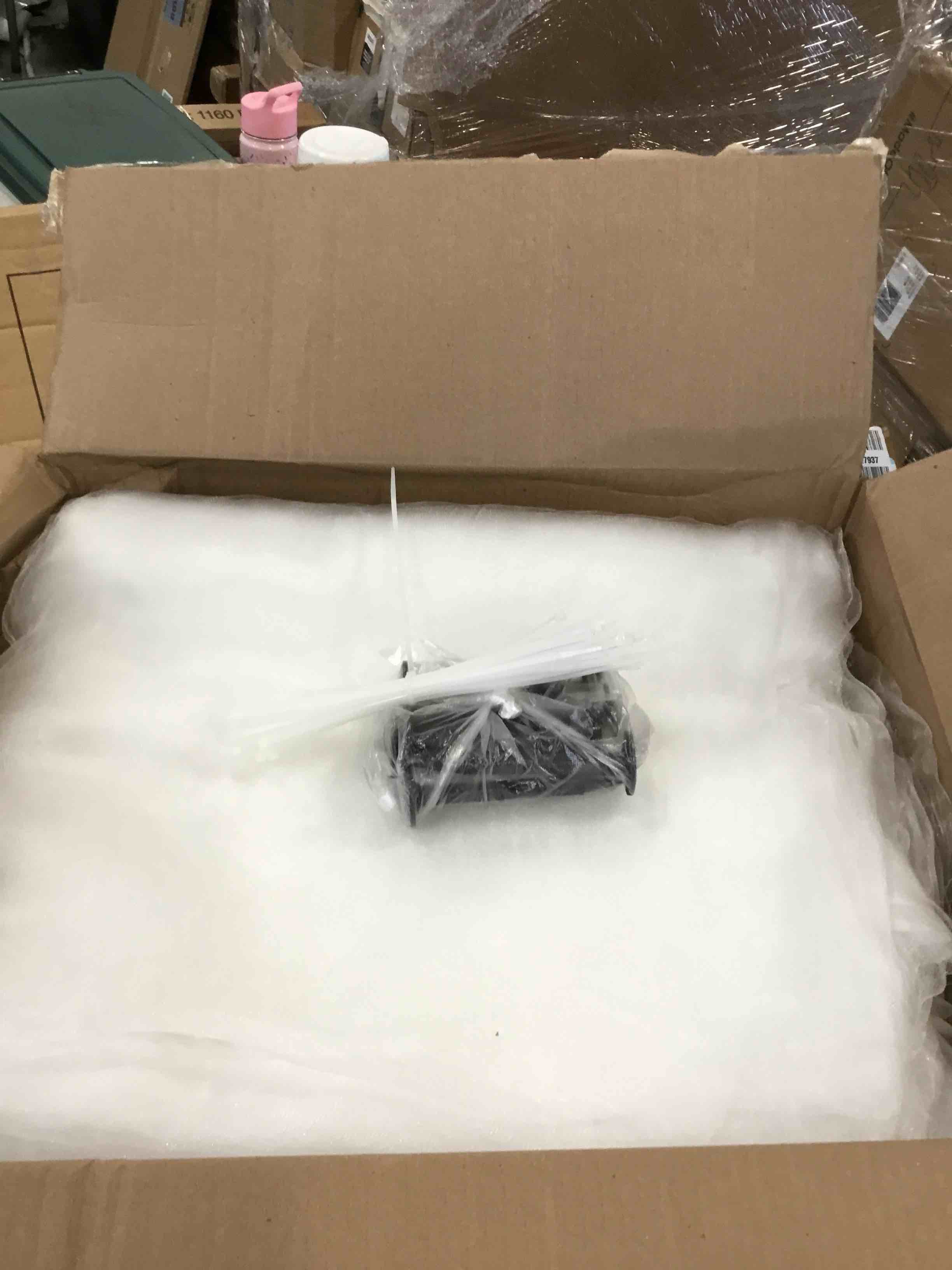 https://s3.amazonaws.com/lotting-images-prod/bidfta/RED6593308_1716910547985.jpeg