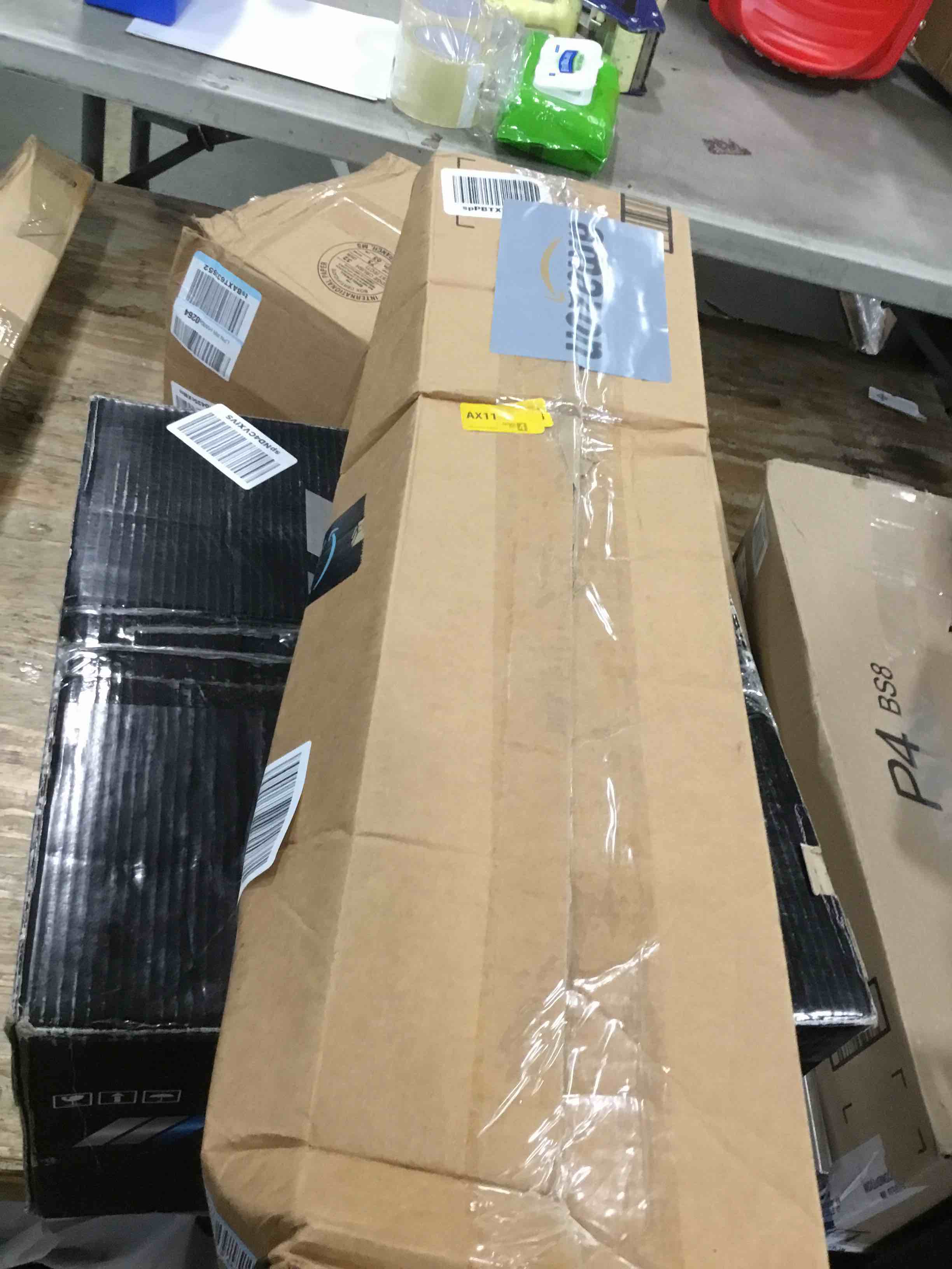 https://s3.amazonaws.com/lotting-images-prod/bidfta/RED6593434_1716983119589.jpeg