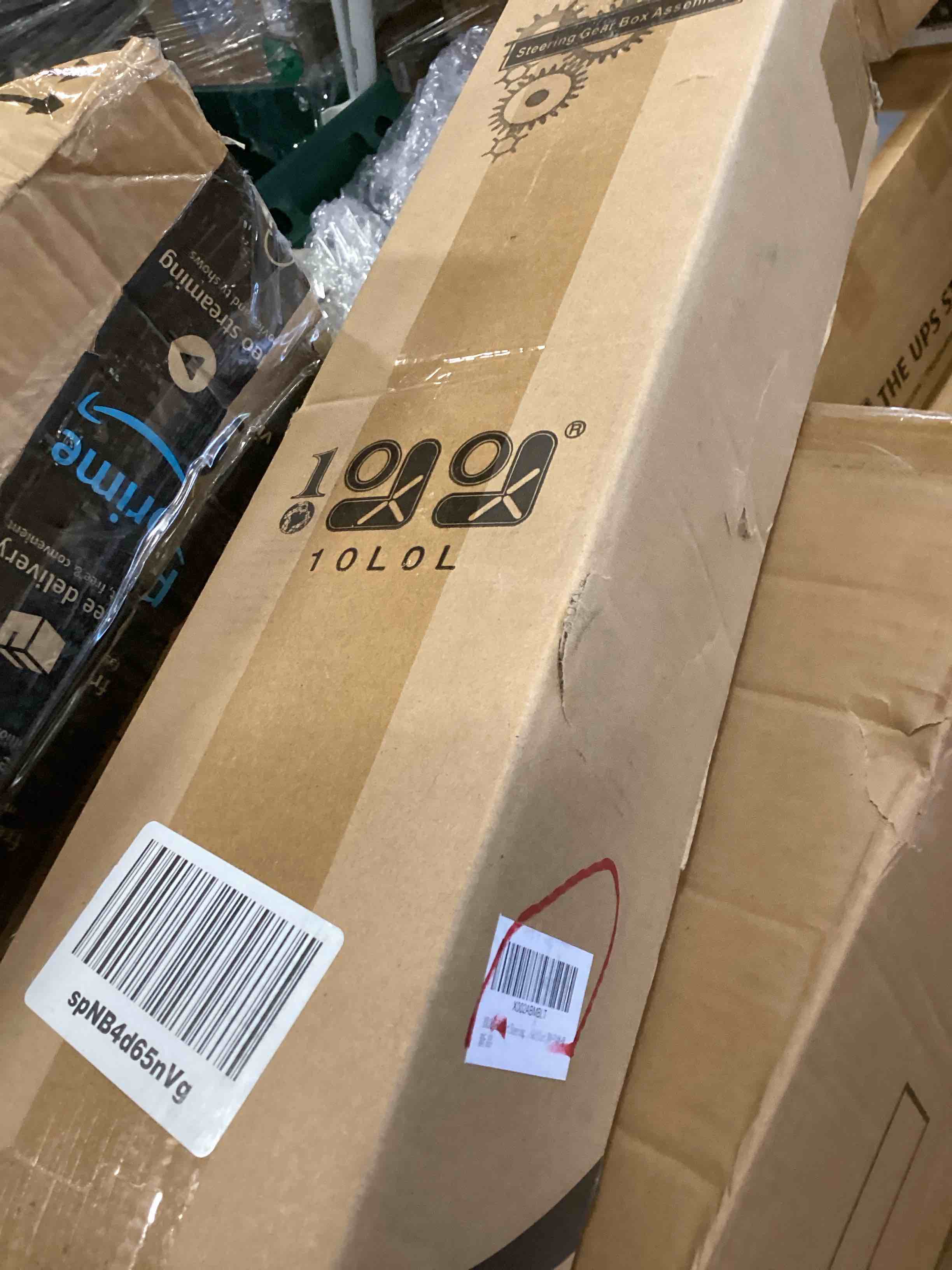 https://s3.amazonaws.com/lotting-images-prod/bidfta/RED6593983_1717171923742.jpeg