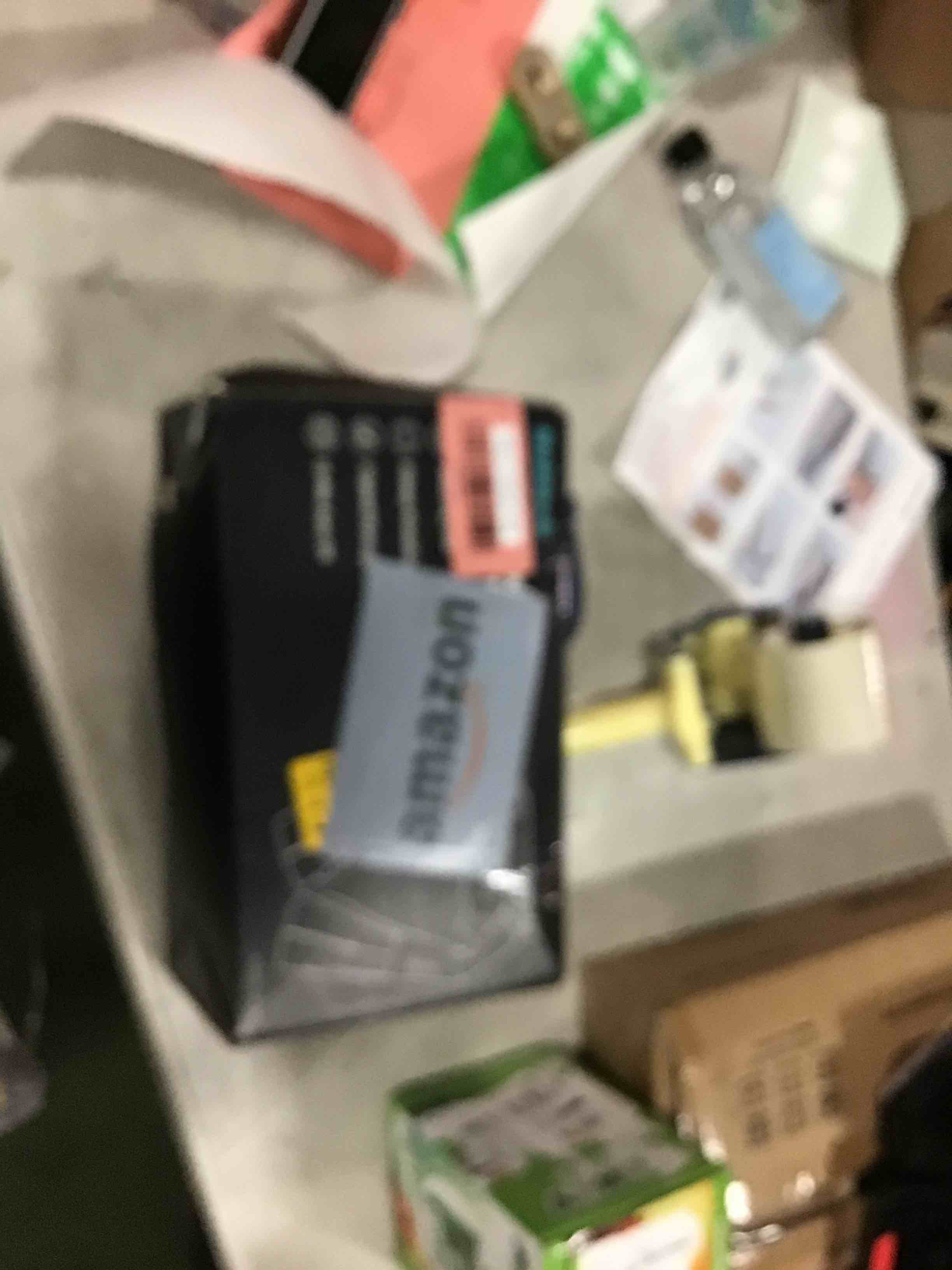 https://s3.amazonaws.com/lotting-images-prod/bidfta/RED6594744_1716317441732.jpeg