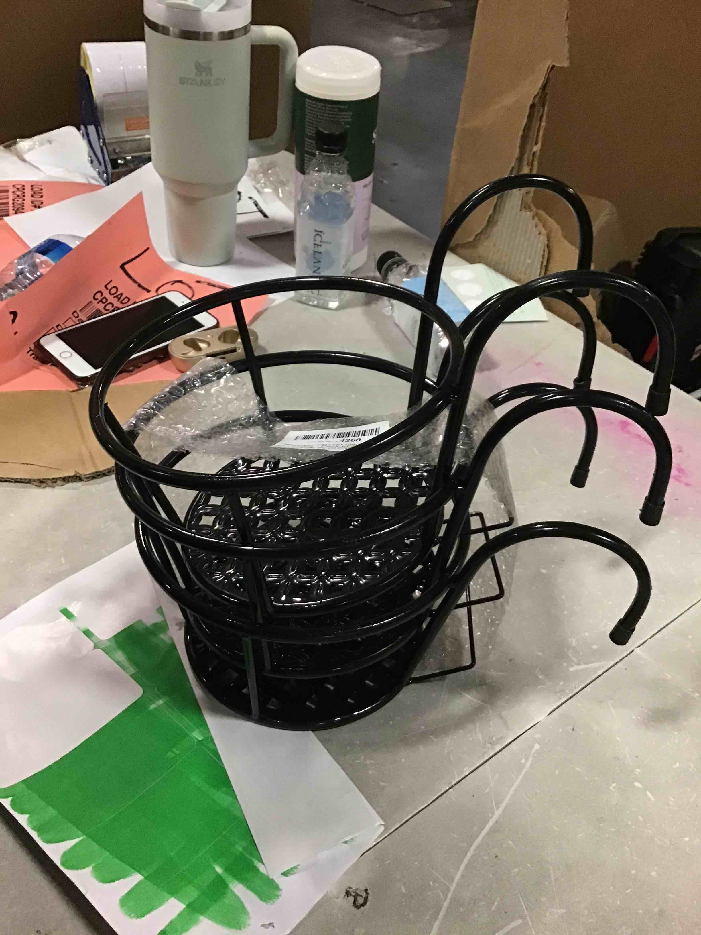 https://s3.amazonaws.com/lotting-images-prod/bidfta/RED6594750_1716318235380.jpeg