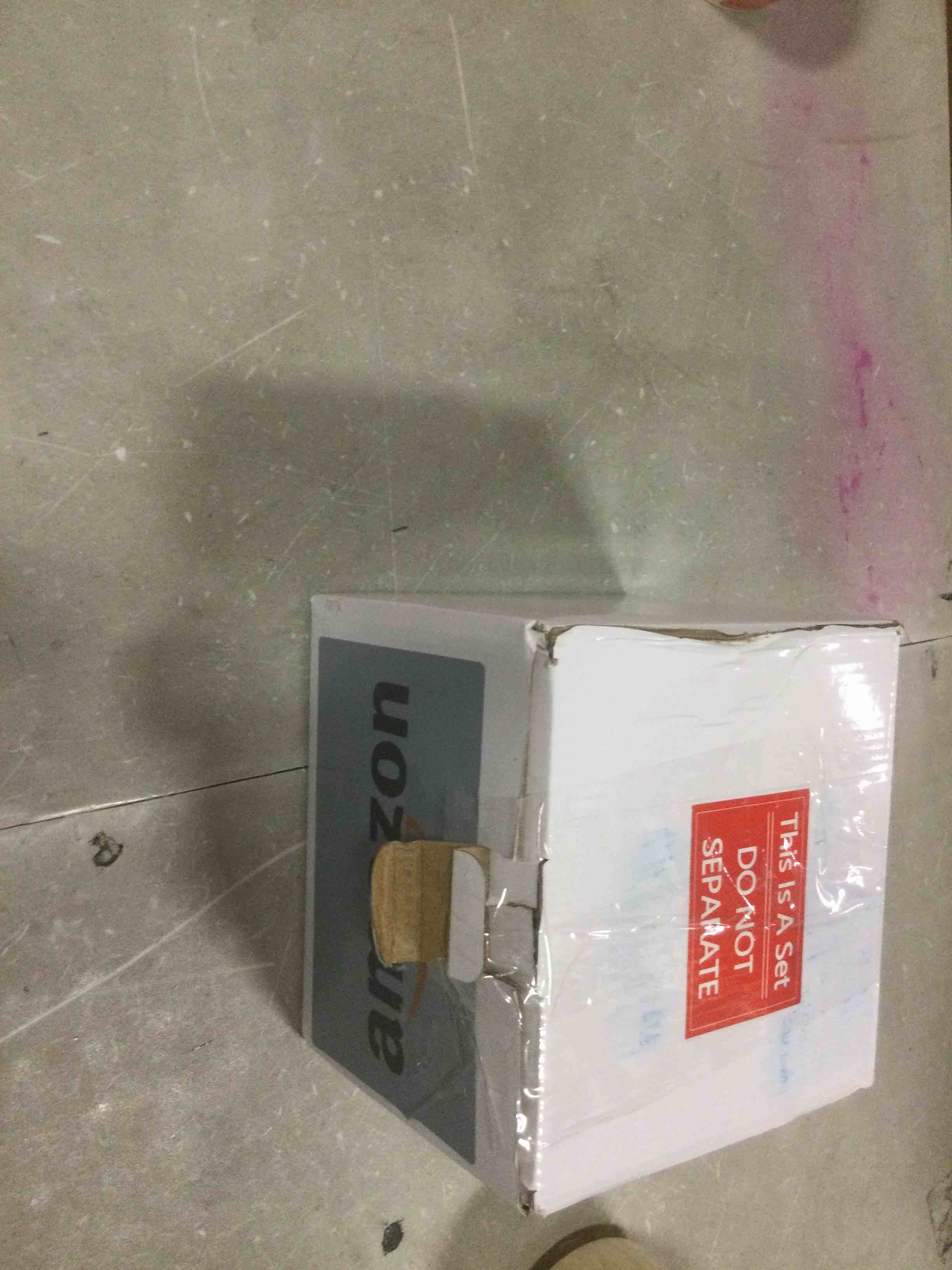 https://s3.amazonaws.com/lotting-images-prod/bidfta/RED6595035_1716404218738.jpeg
