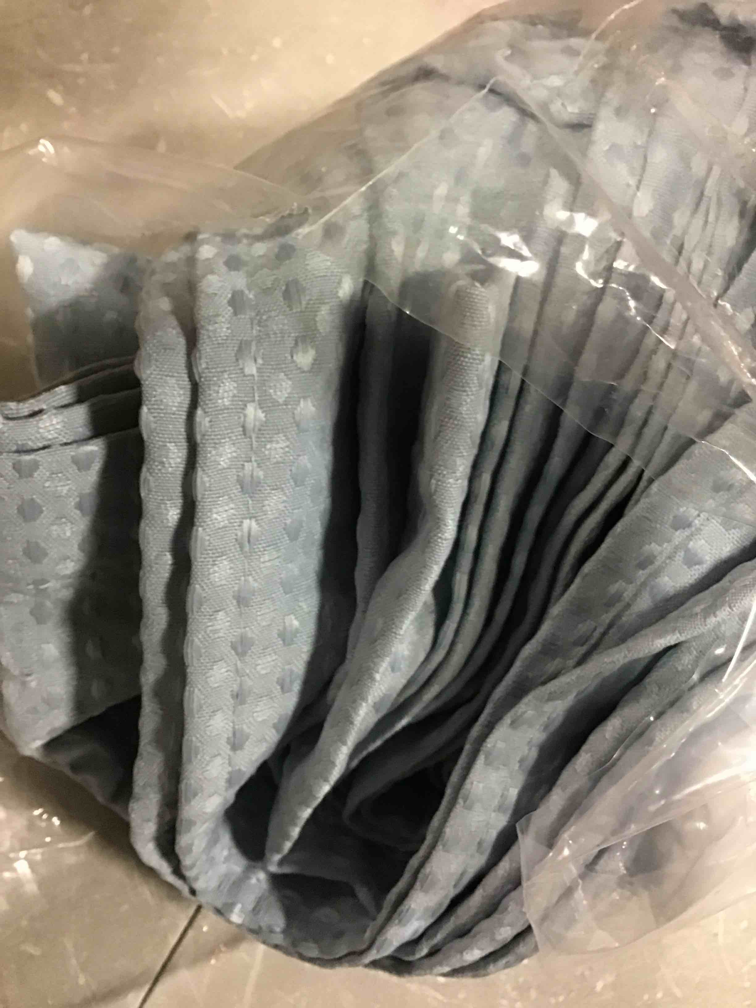 https://s3.amazonaws.com/lotting-images-prod/bidfta/RED6595896_1716901025444.jpeg