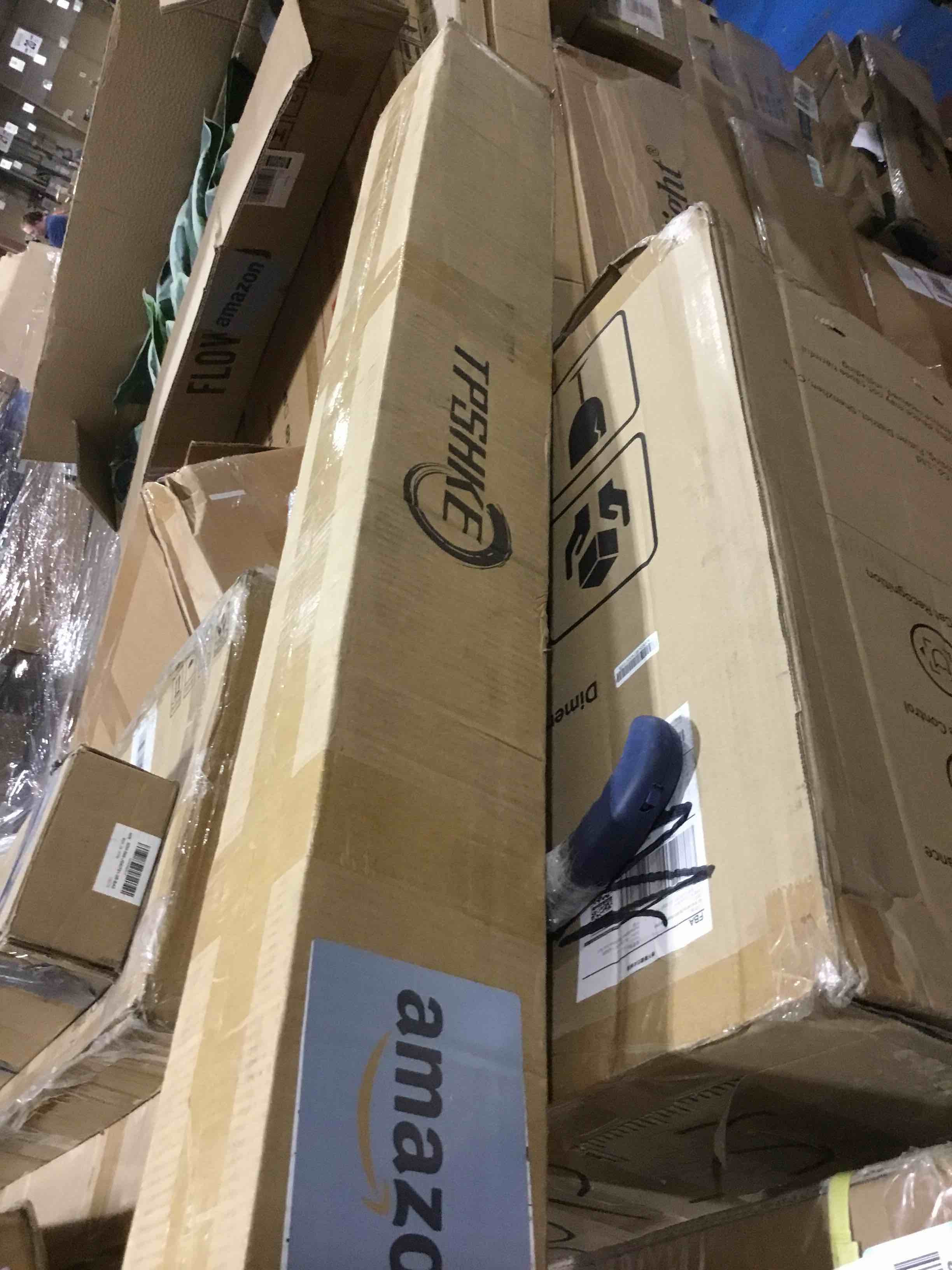 https://s3.amazonaws.com/lotting-images-prod/bidfta/RED6596003_1722458977892.jpeg