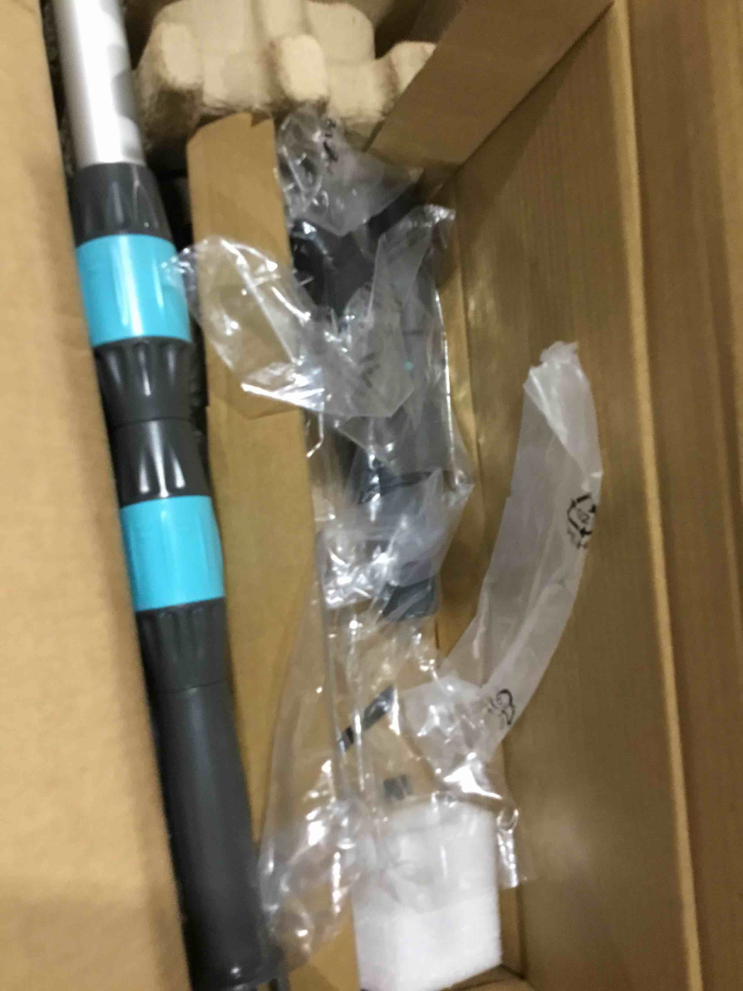 https://s3.amazonaws.com/lotting-images-prod/bidfta/RED6596024_1722462093749.jpeg