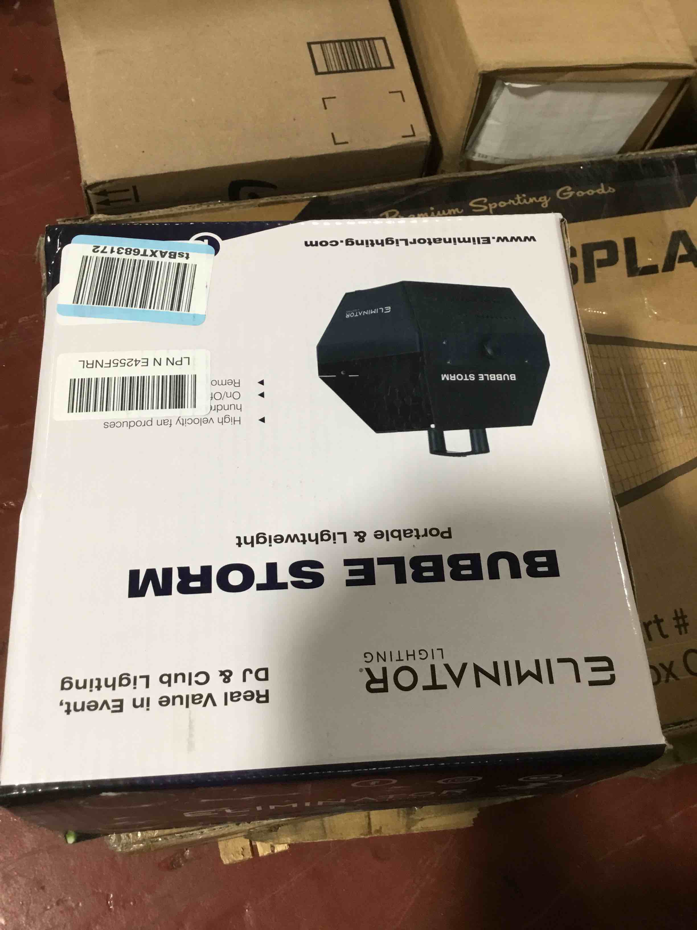 https://s3.amazonaws.com/lotting-images-prod/bidfta/RED6596204_1722610561823.jpeg
