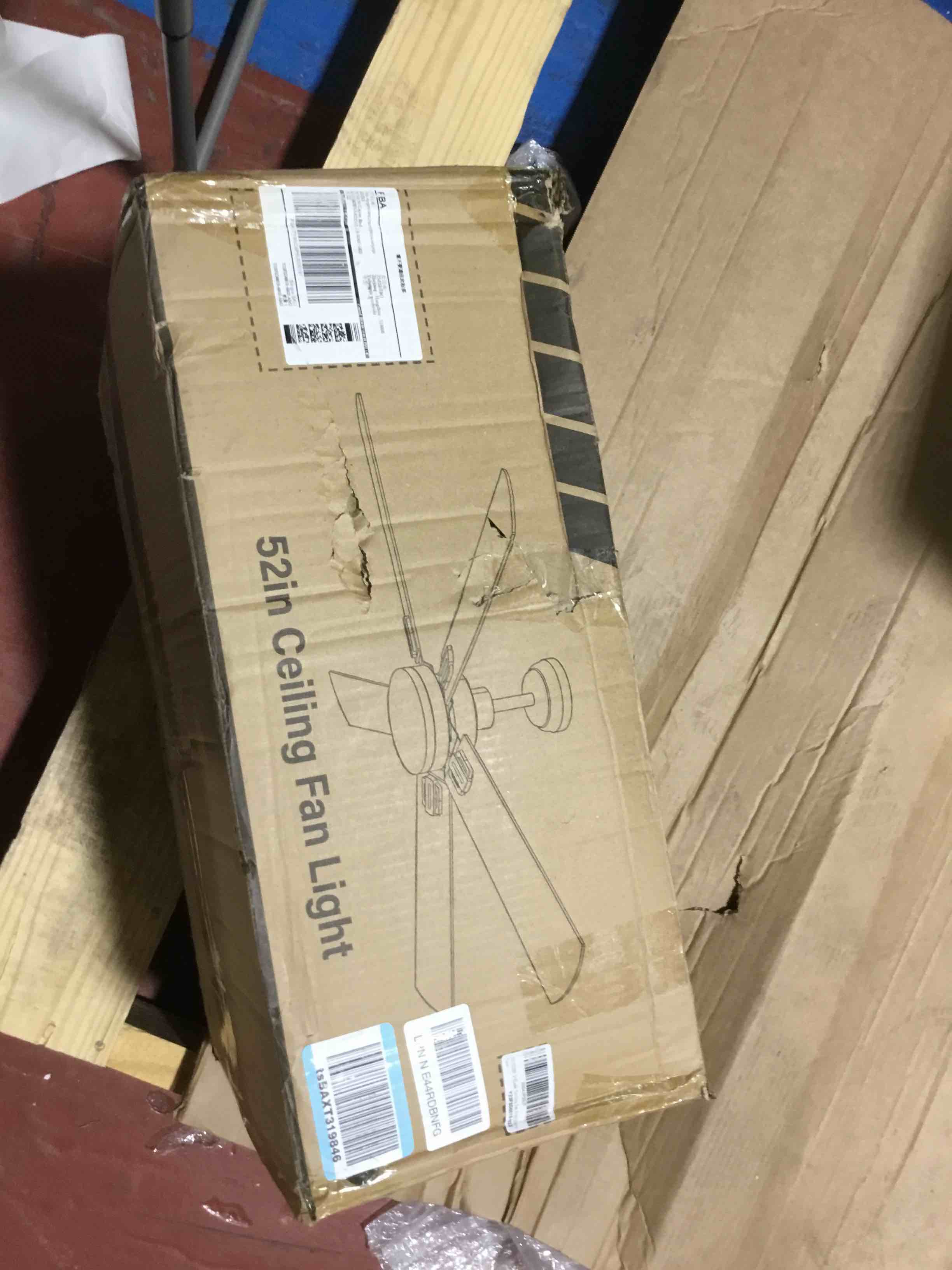 https://s3.amazonaws.com/lotting-images-prod/bidfta/RED6596430_1722878398984.jpeg