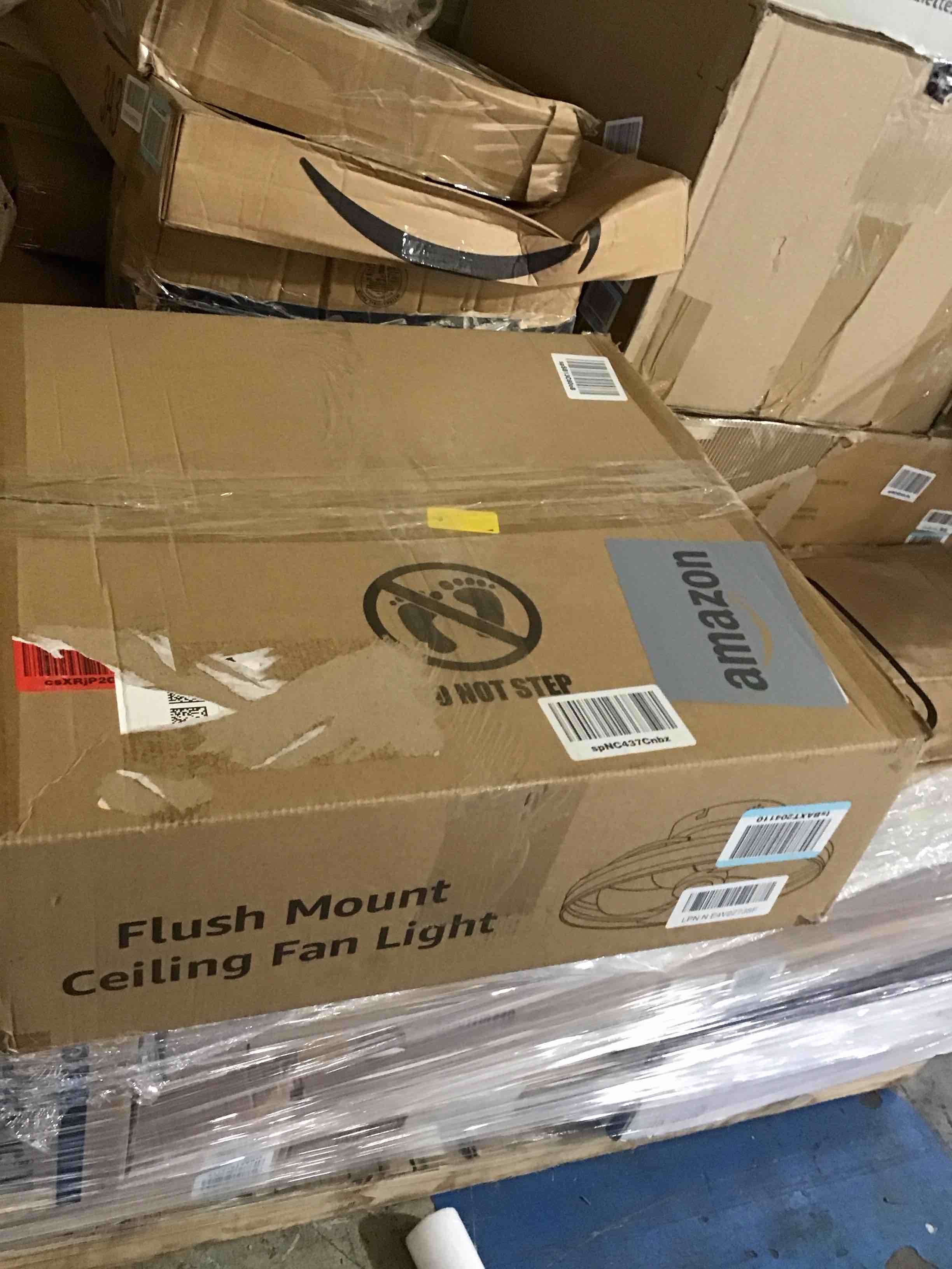 https://s3.amazonaws.com/lotting-images-prod/bidfta/RED6597276_1723749351314.jpeg