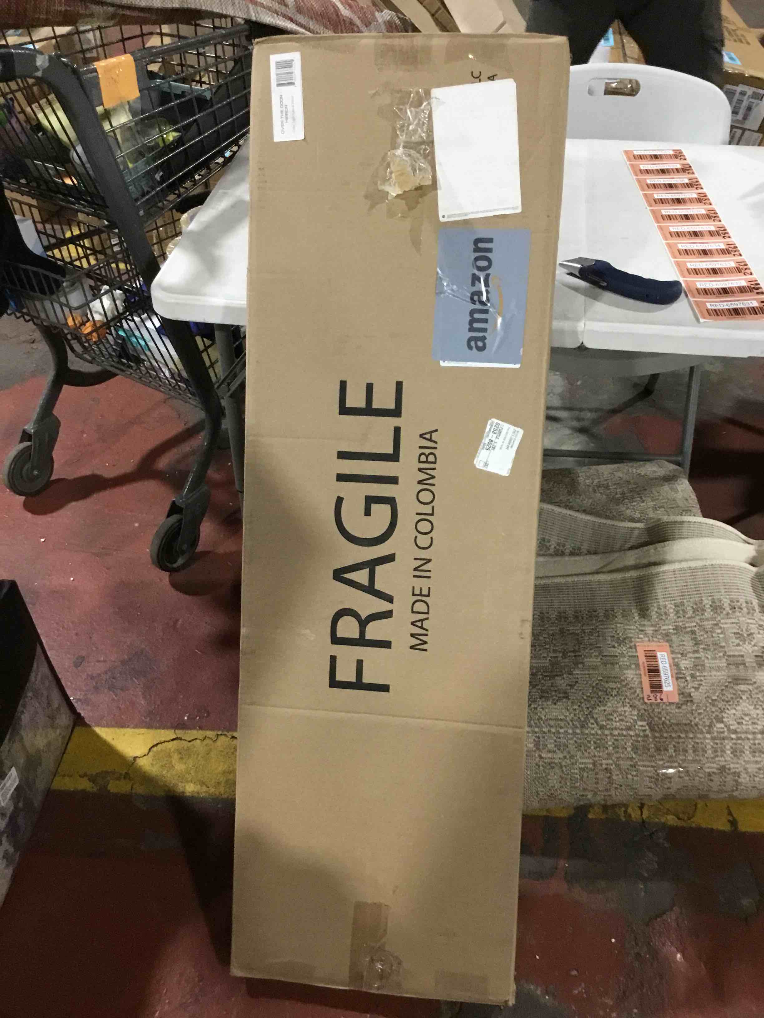 https://s3.amazonaws.com/lotting-images-prod/bidfta/RED6597631_1718739937457.jpeg