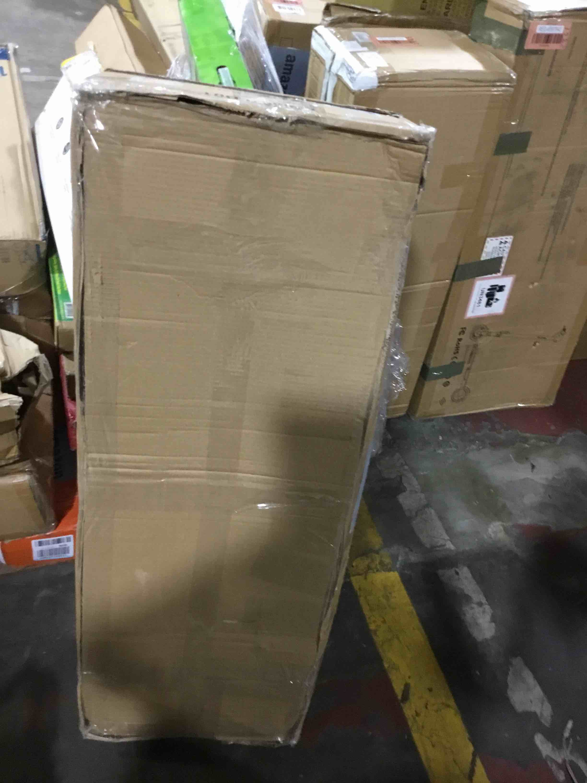 https://s3.amazonaws.com/lotting-images-prod/bidfta/RED6597644_1718742397375.jpeg