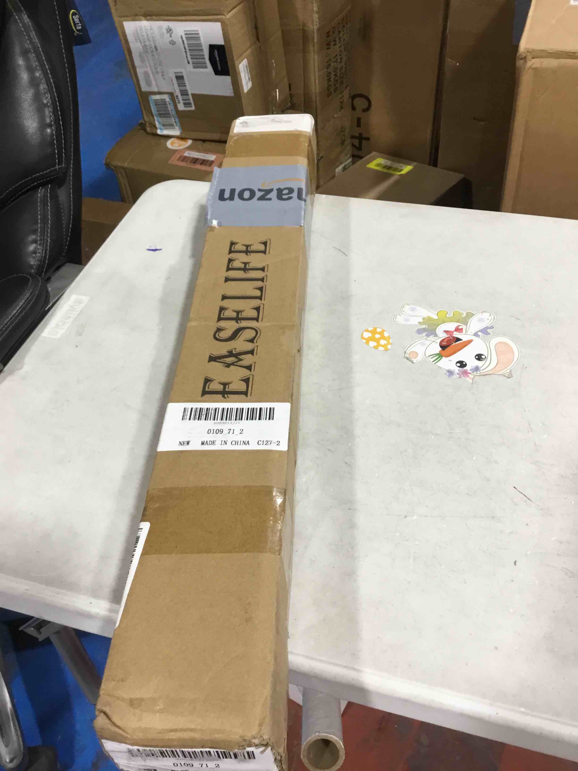 https://s3.amazonaws.com/lotting-images-prod/bidfta/RED6598368_1719586611213.jpeg