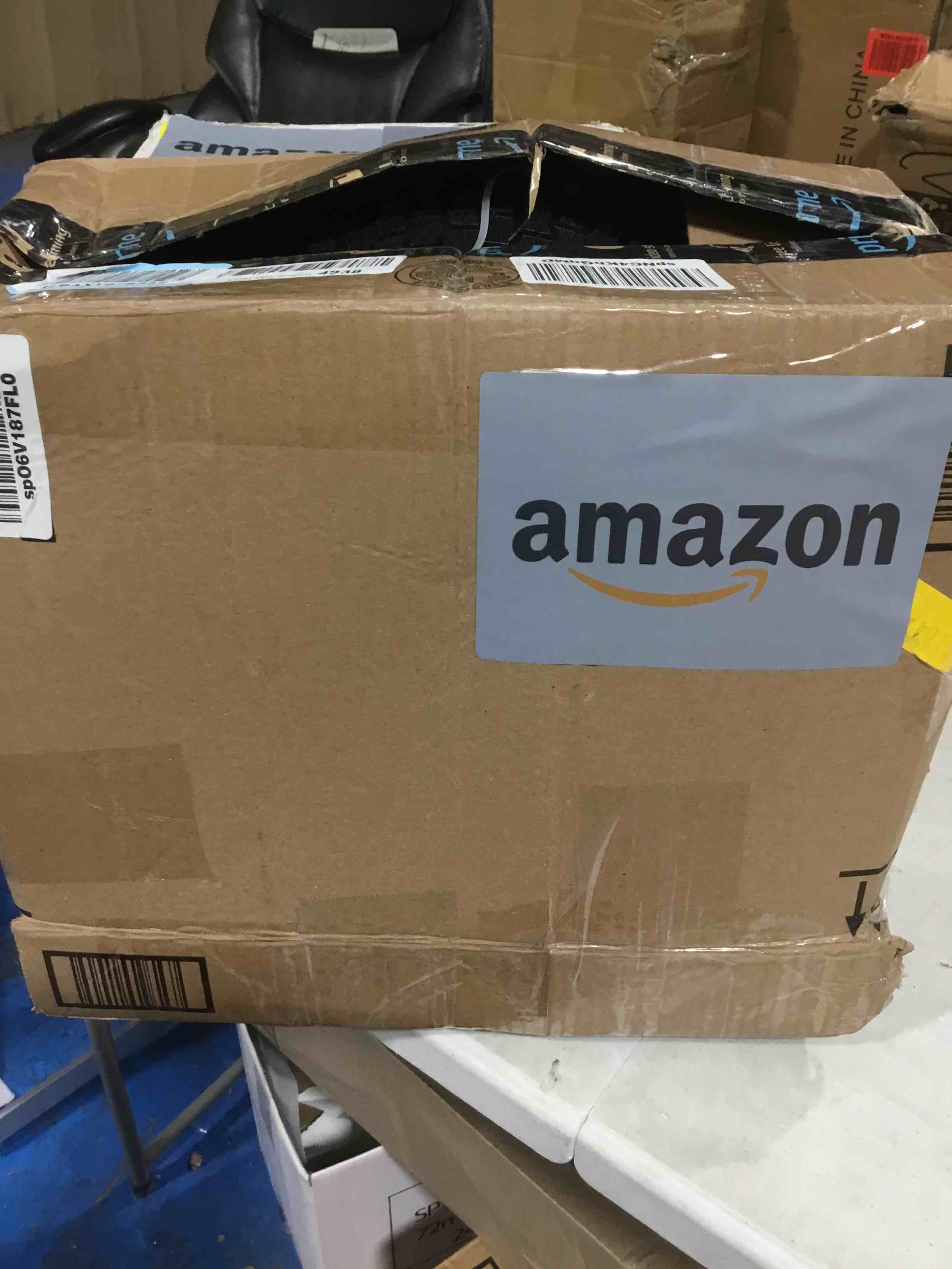 https://s3.amazonaws.com/lotting-images-prod/bidfta/RED6598398_1719595581977.jpeg