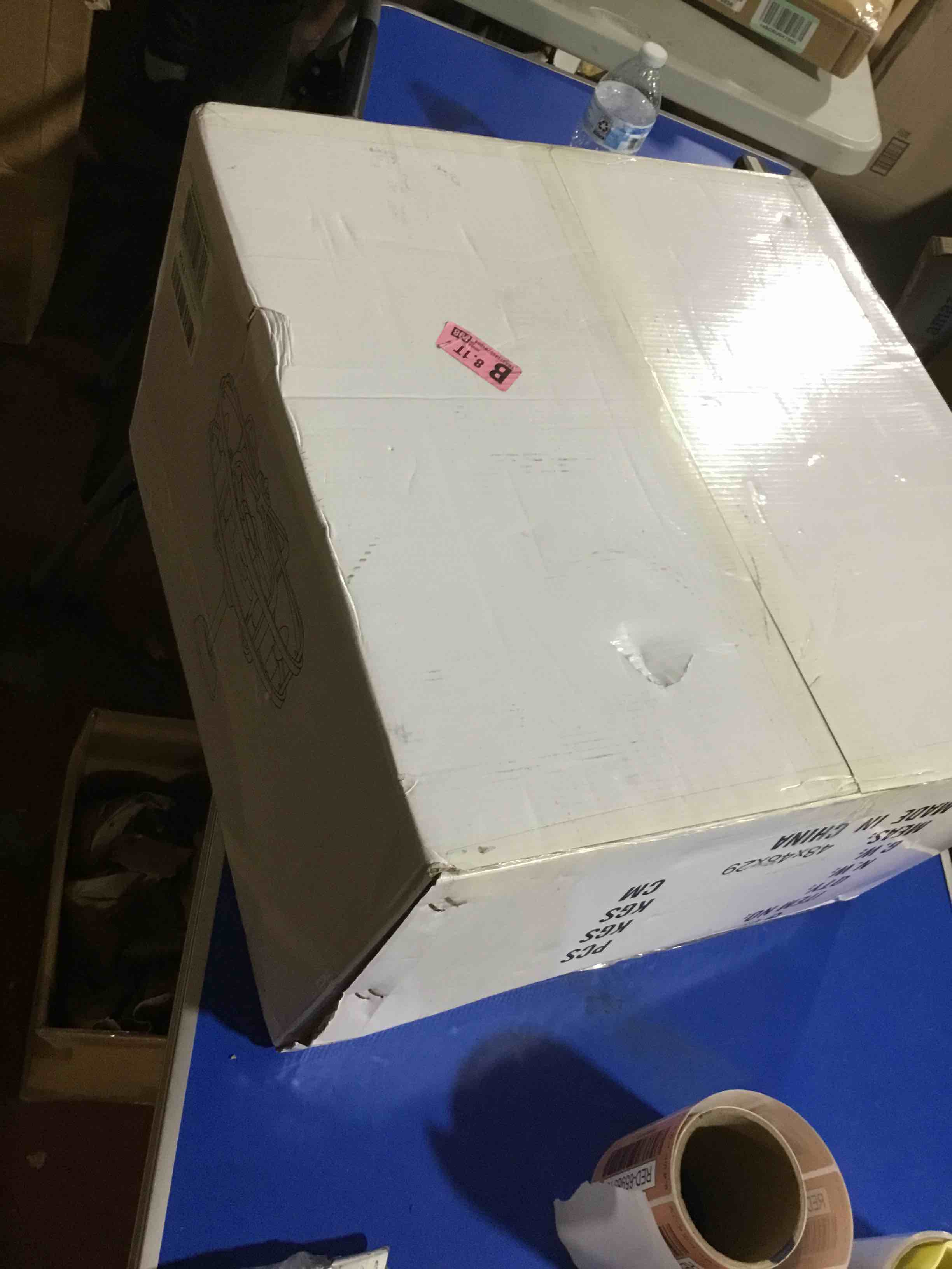 https://s3.amazonaws.com/lotting-images-prod/bidfta/RED6598914_1720640416768.jpeg