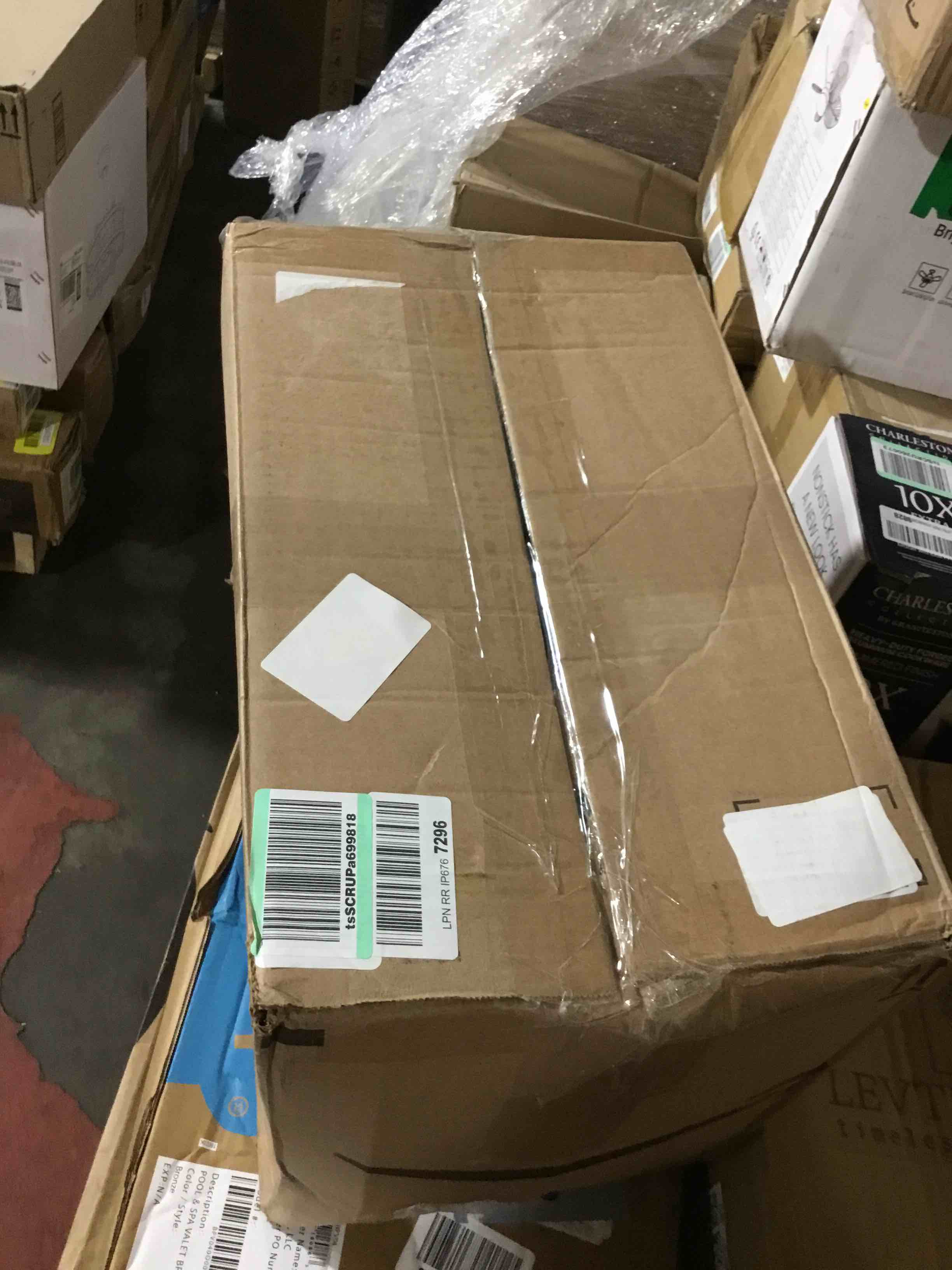 https://s3.amazonaws.com/lotting-images-prod/bidfta/RED6598922_1720642820124.jpeg