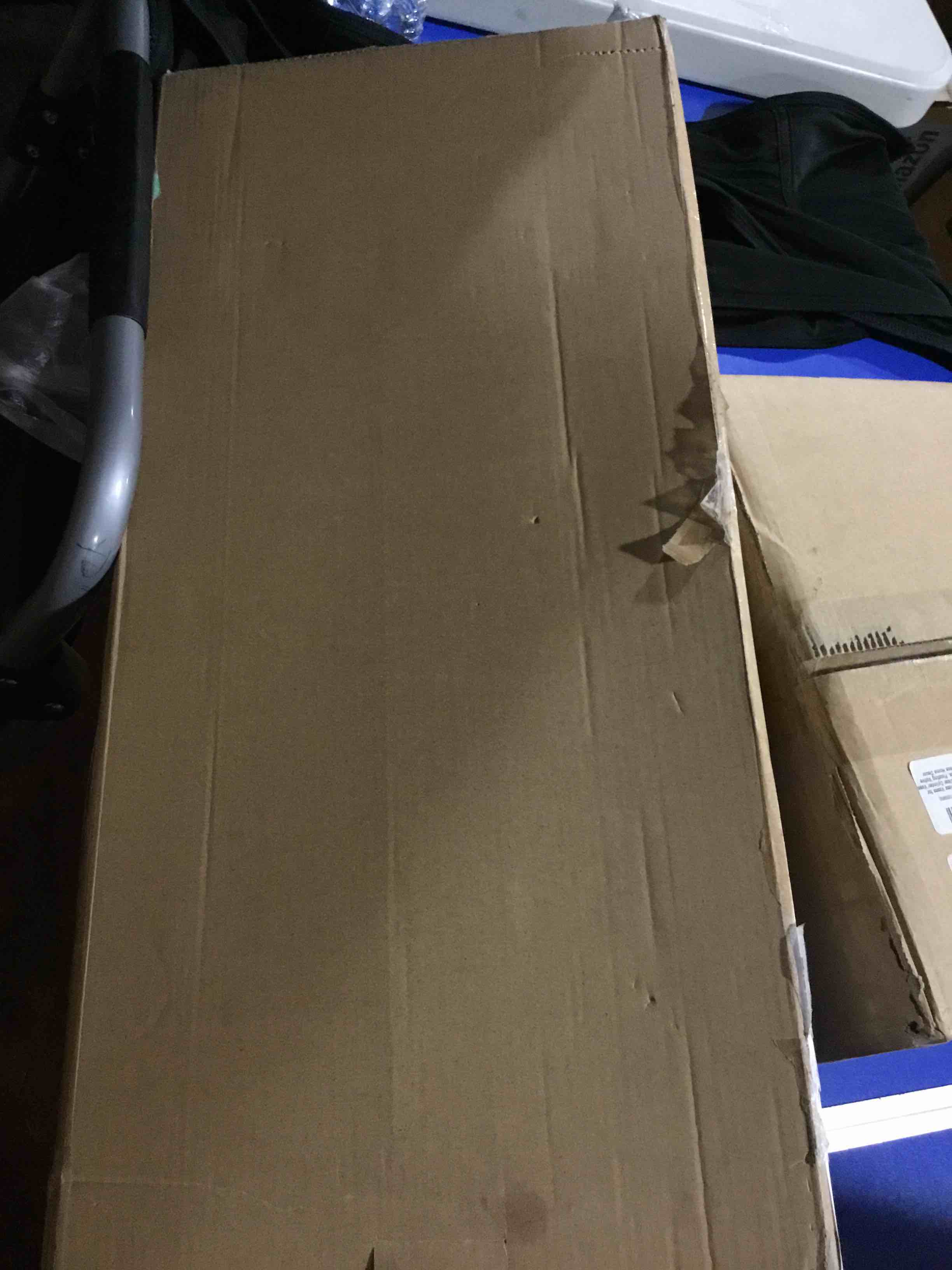 https://s3.amazonaws.com/lotting-images-prod/bidfta/RED6598930_1720643700680.jpeg