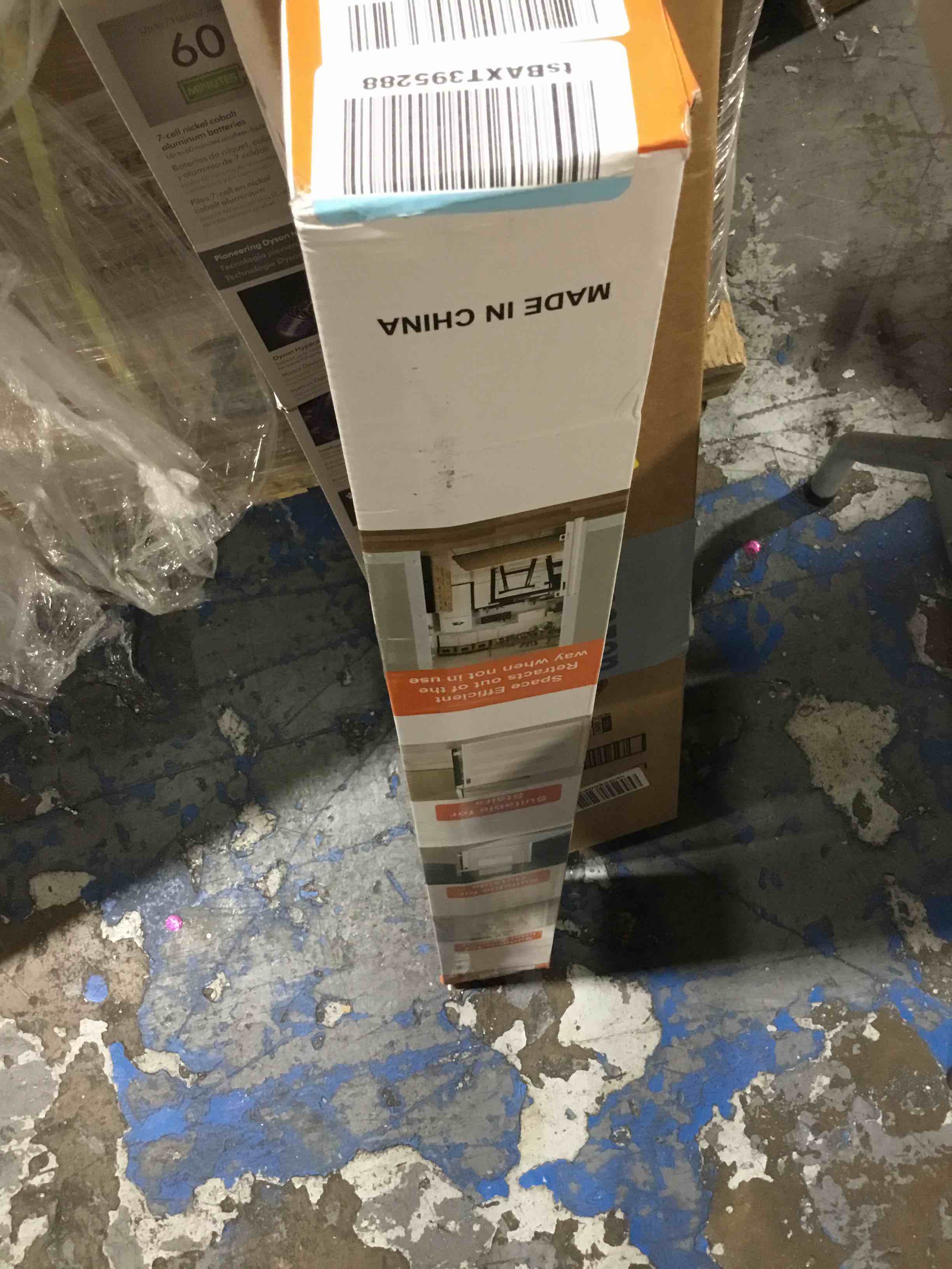 https://s3.amazonaws.com/lotting-images-prod/bidfta/RED6602637_1723638842503.jpeg