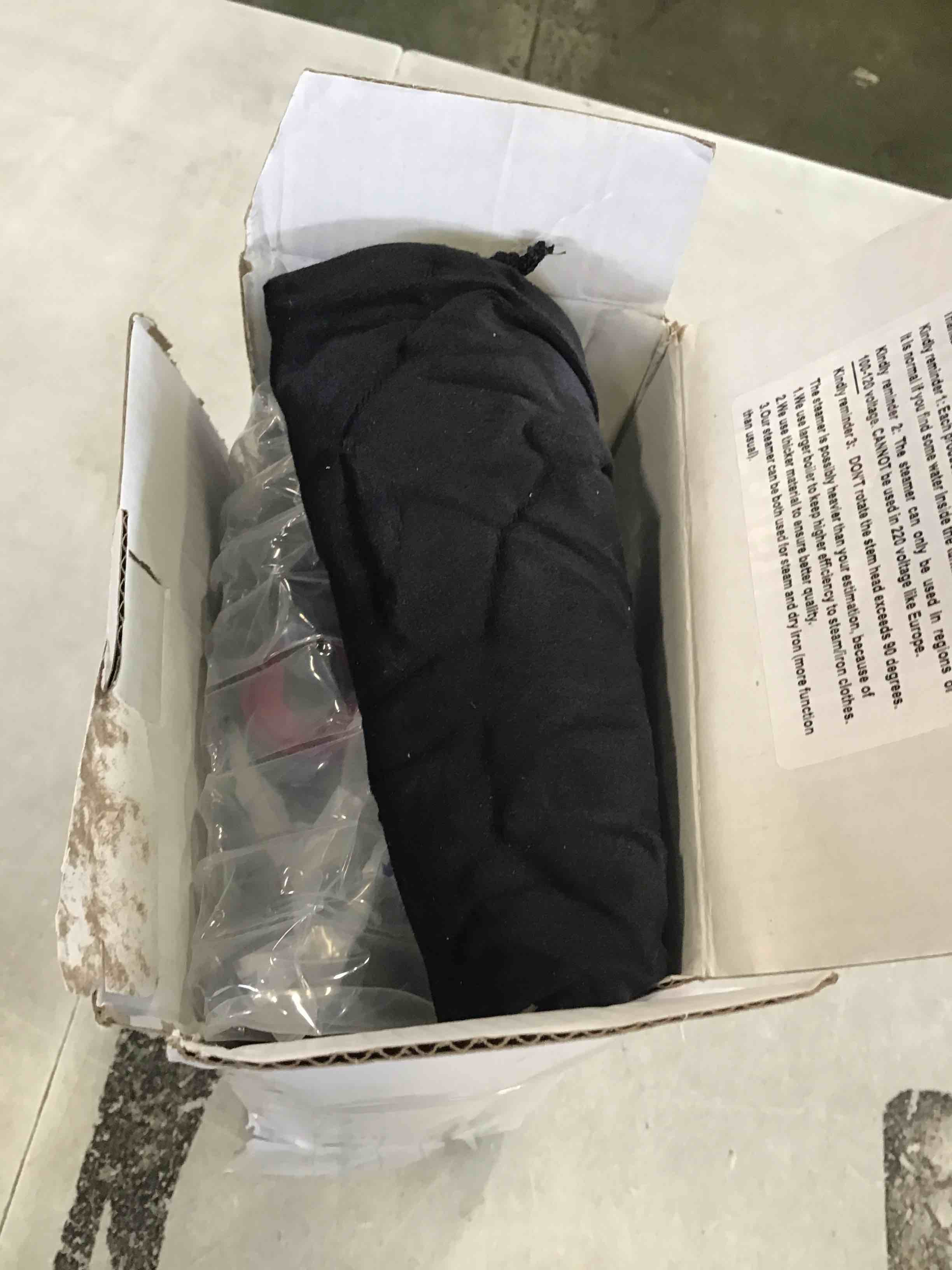 https://s3.amazonaws.com/lotting-images-prod/bidfta/RED6608416_1715797670813.jpeg