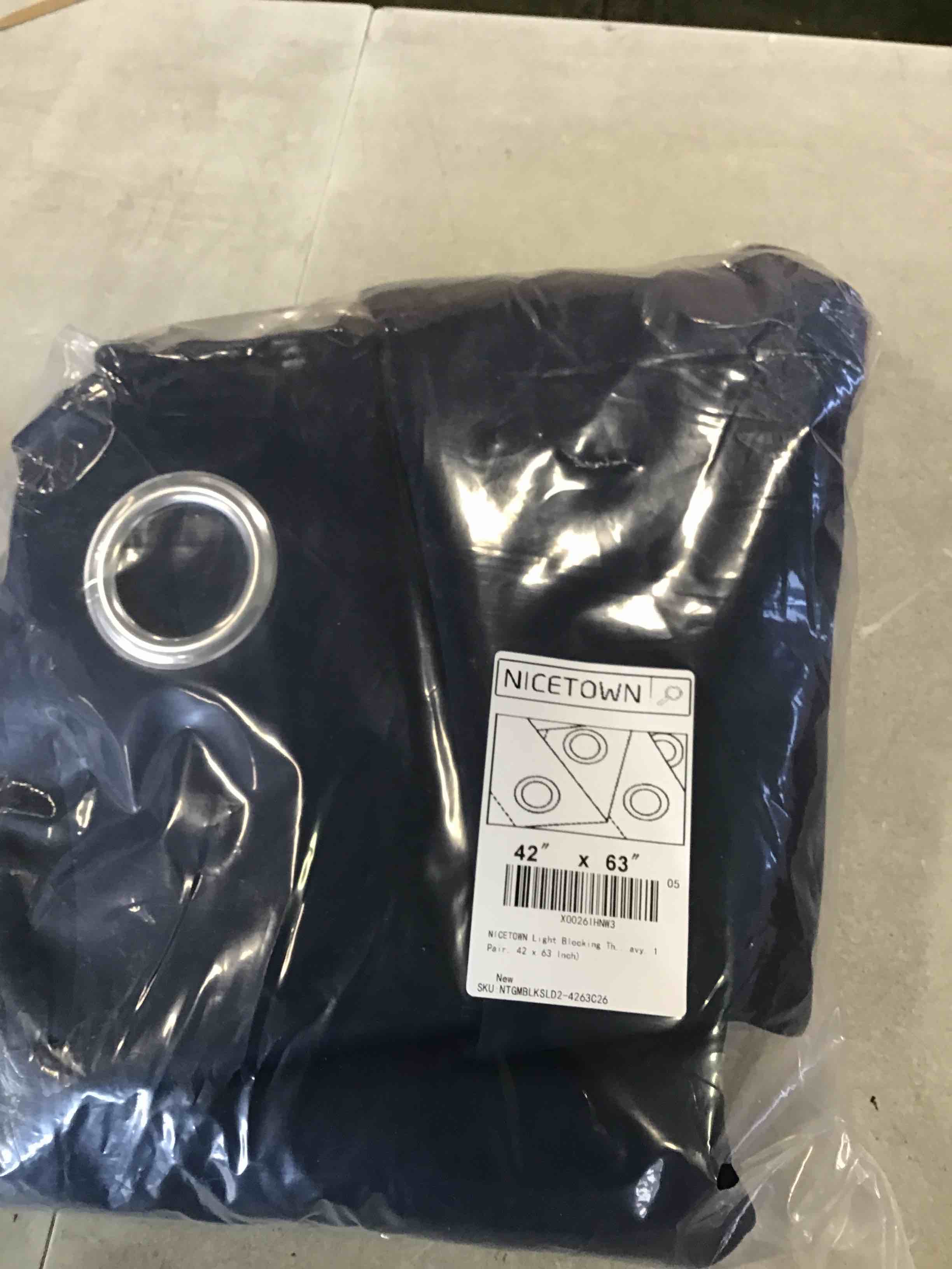https://s3.amazonaws.com/lotting-images-prod/bidfta/RED6608659_1715866706325.jpeg