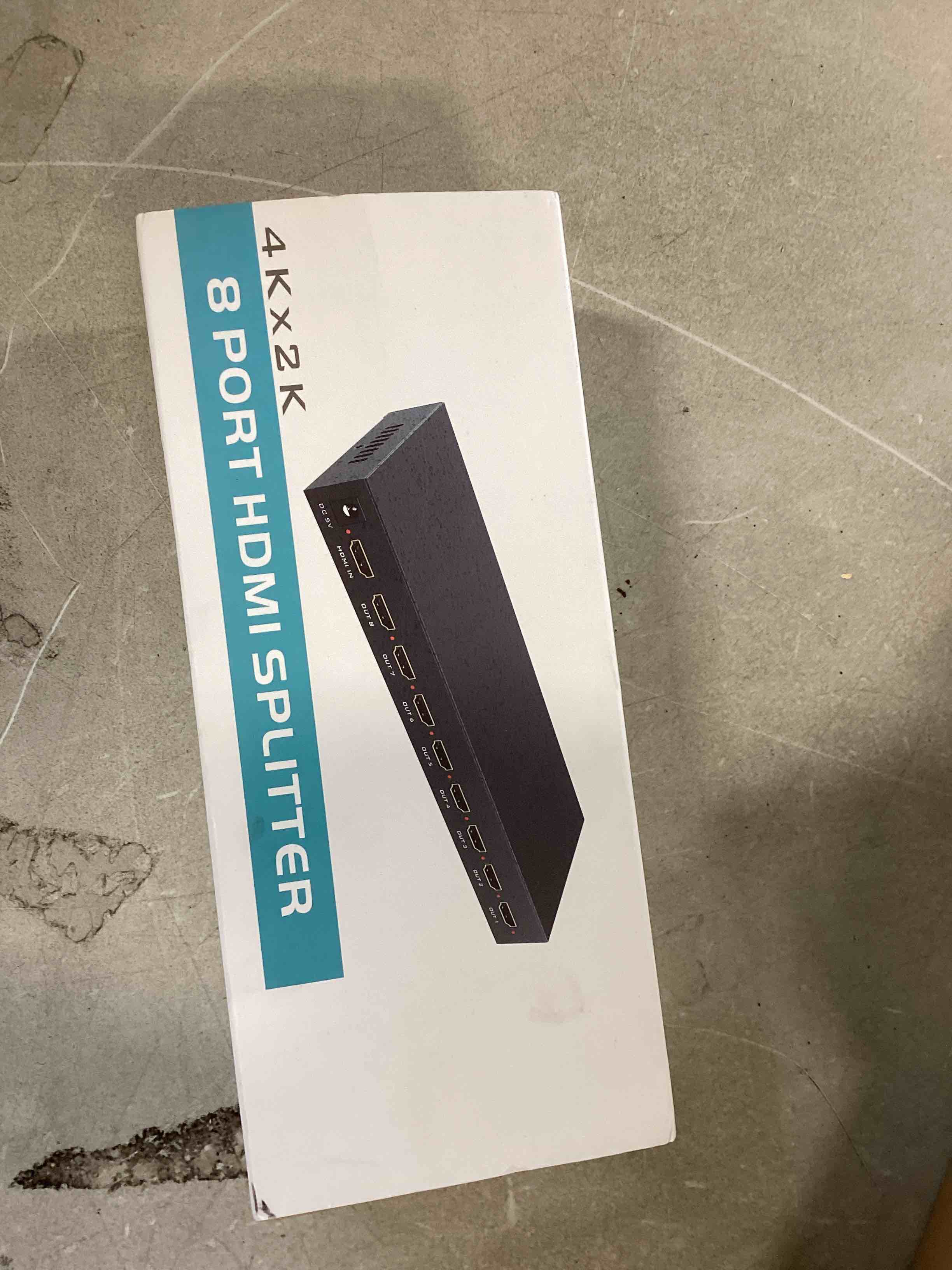 https://s3.amazonaws.com/lotting-images-prod/bidfta/RED6609509_1715199460205.jpeg
