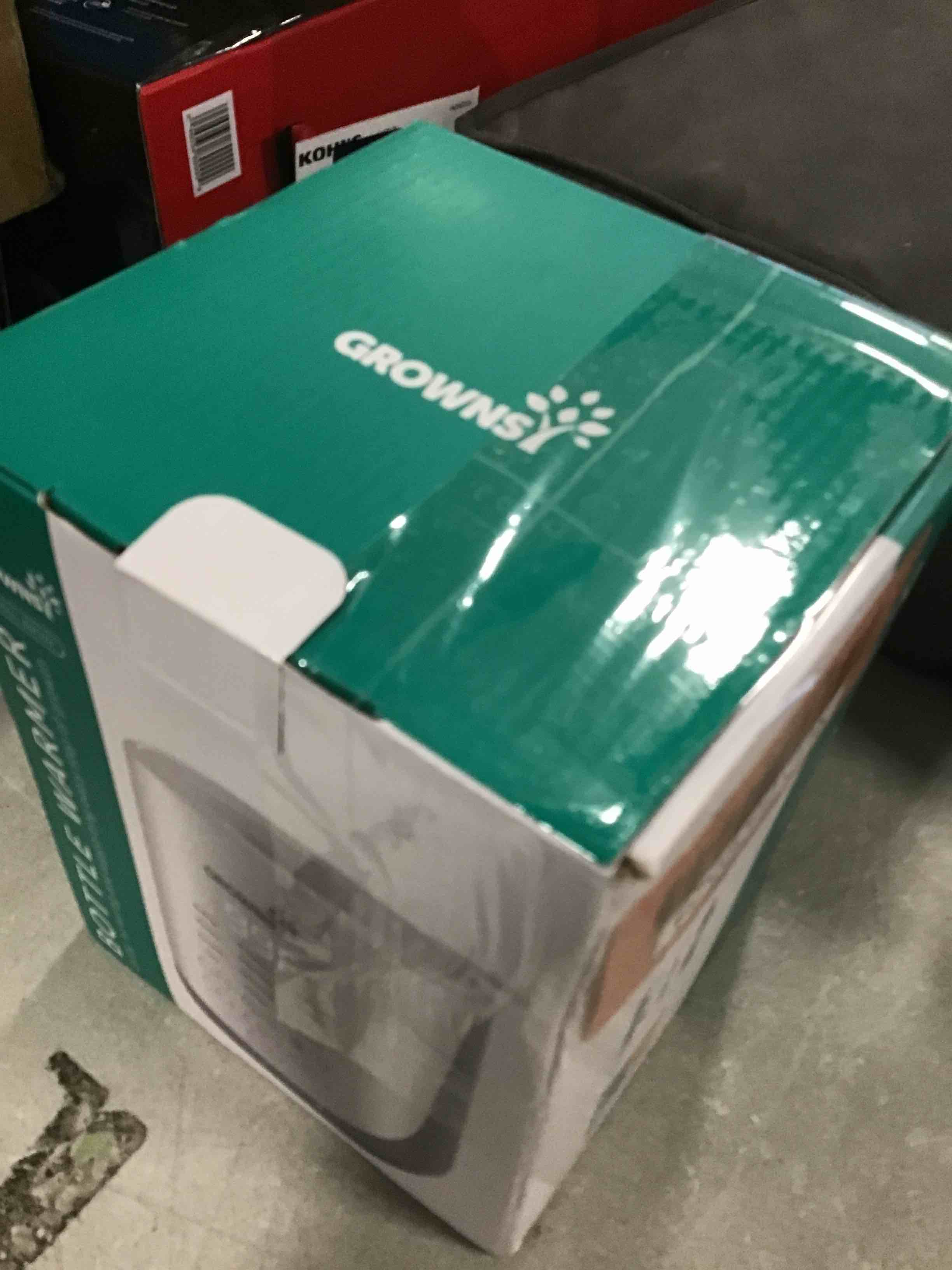 https://s3.amazonaws.com/lotting-images-prod/bidfta/RED6609529_1715253652835.jpeg