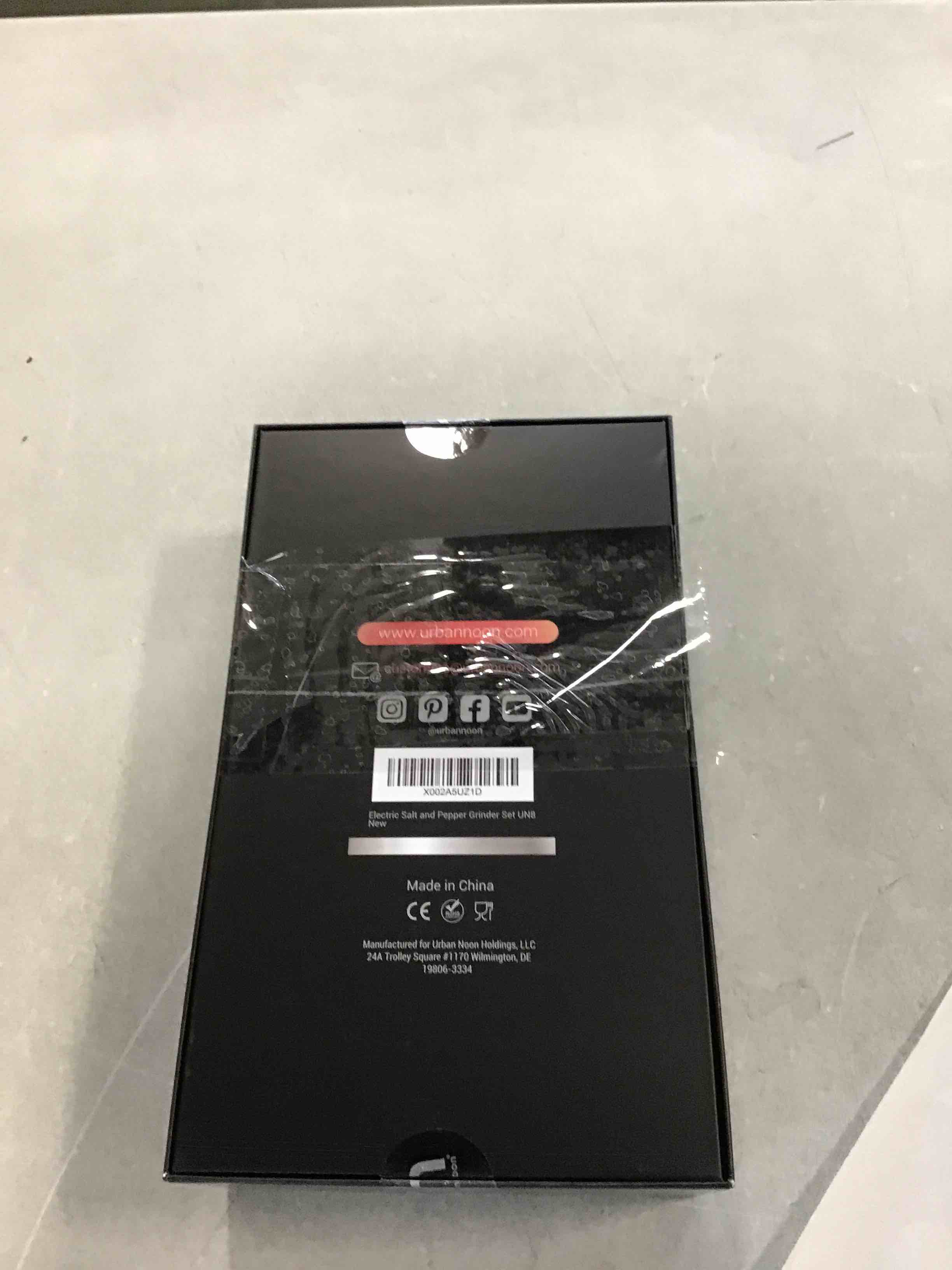 https://s3.amazonaws.com/lotting-images-prod/bidfta/RED6609843_1715285728049.jpeg