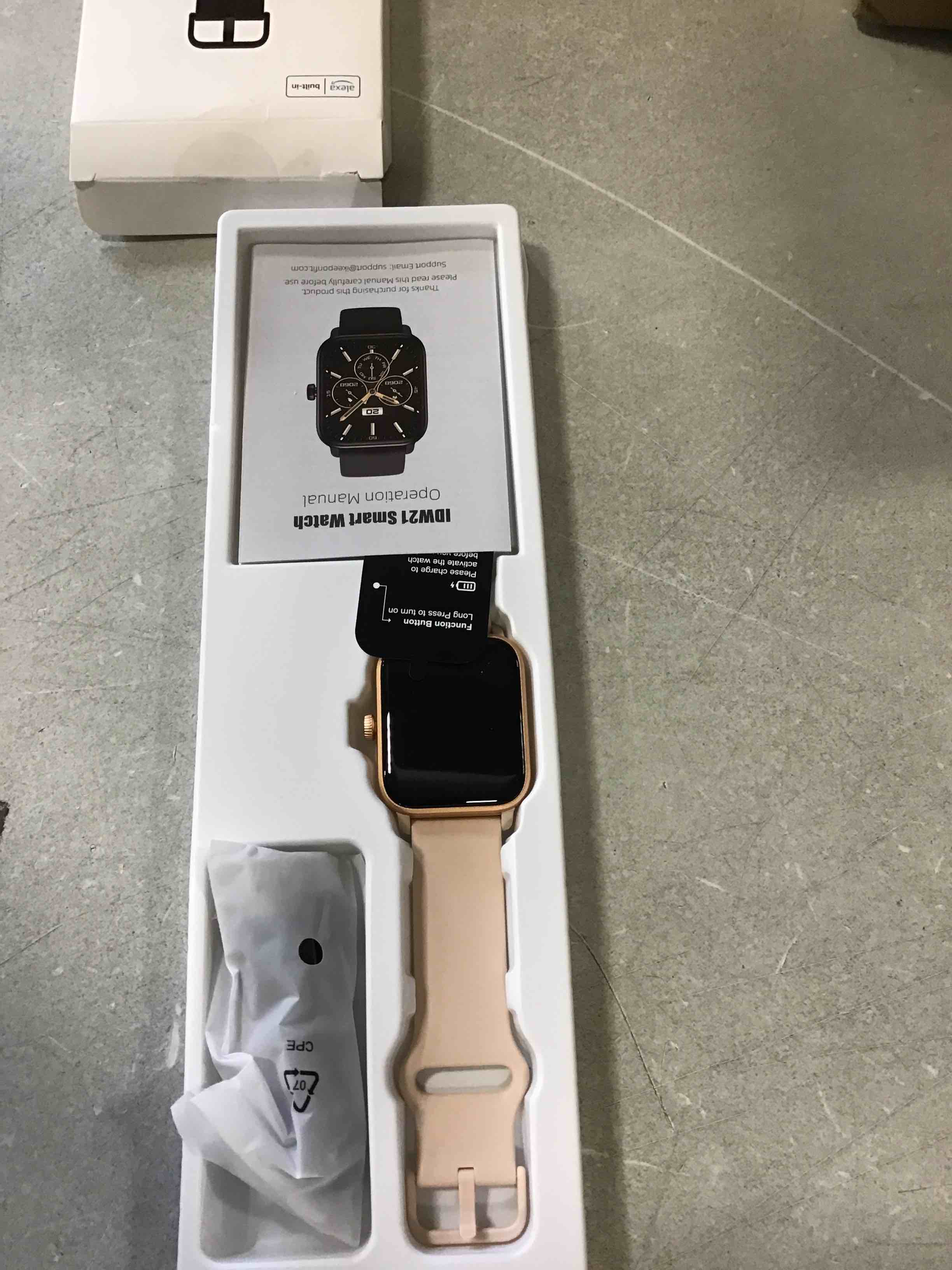https://s3.amazonaws.com/lotting-images-prod/bidfta/RED6610041_1715355163474.jpeg
