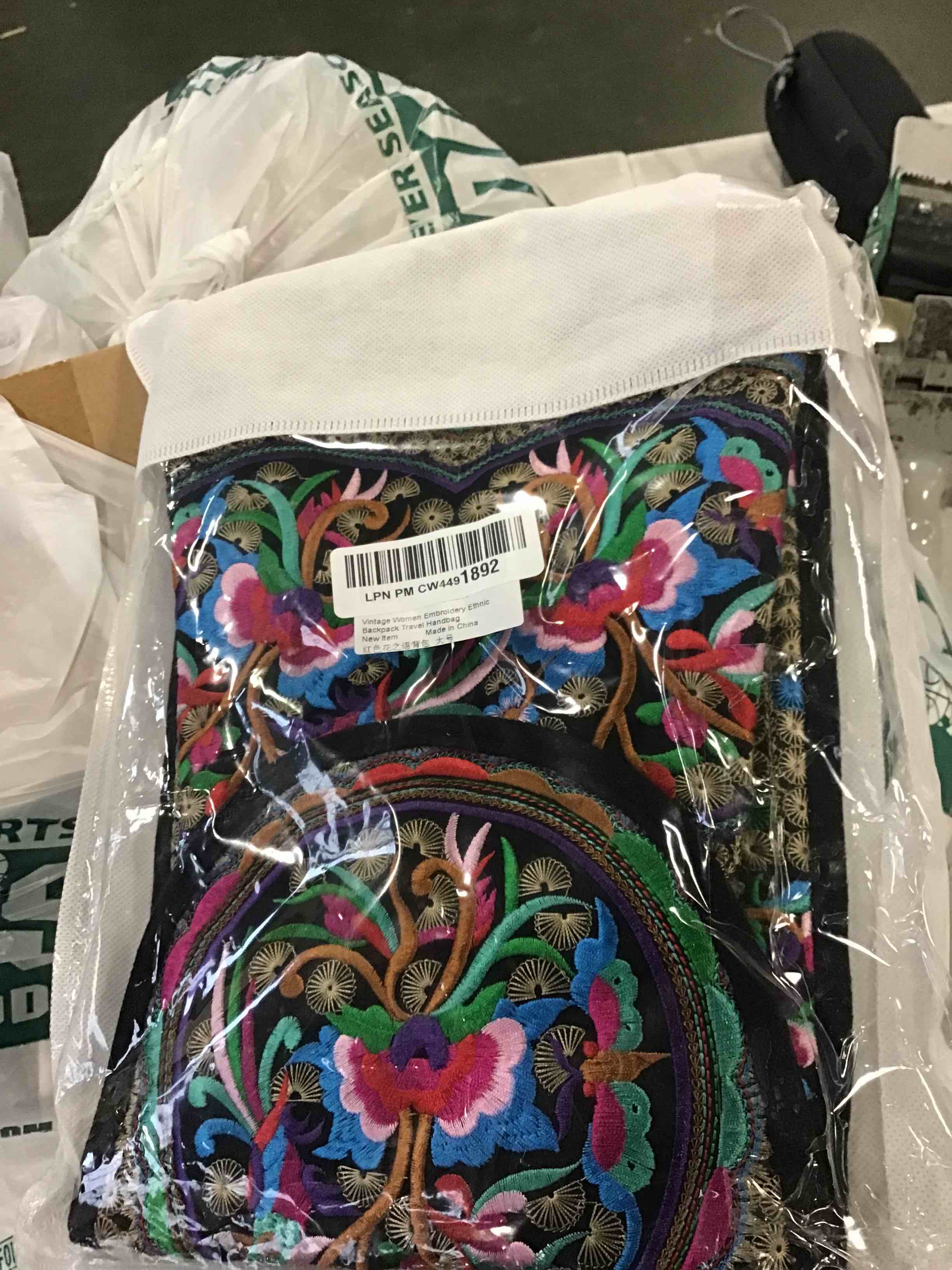 https://s3.amazonaws.com/lotting-images-prod/bidfta/RED6610461_1715688953074.jpeg