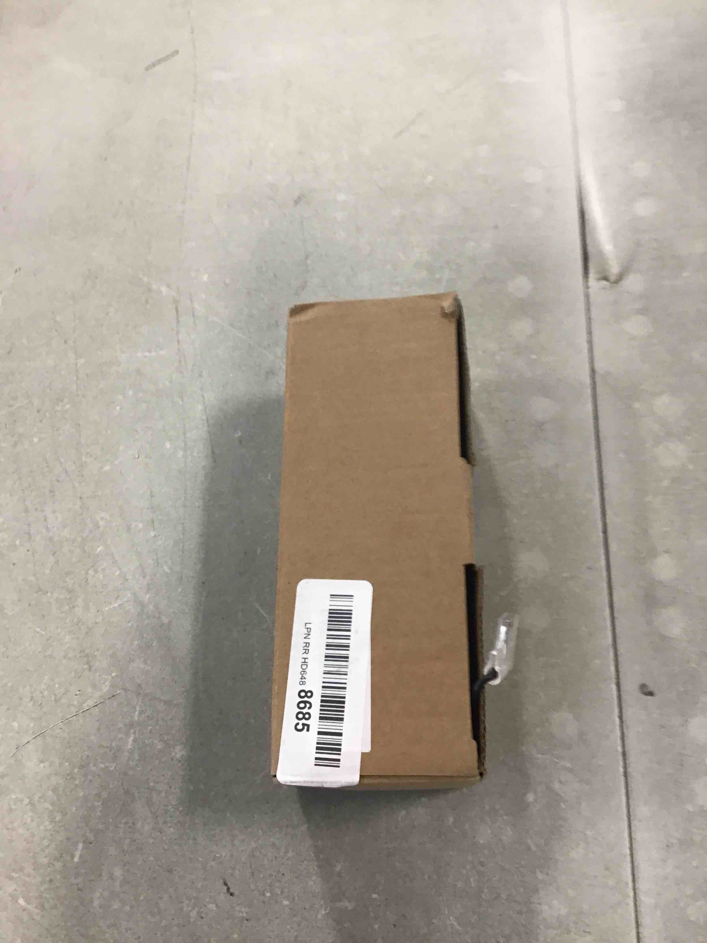 https://s3.amazonaws.com/lotting-images-prod/bidfta/RED6610614_1715701538470.jpeg