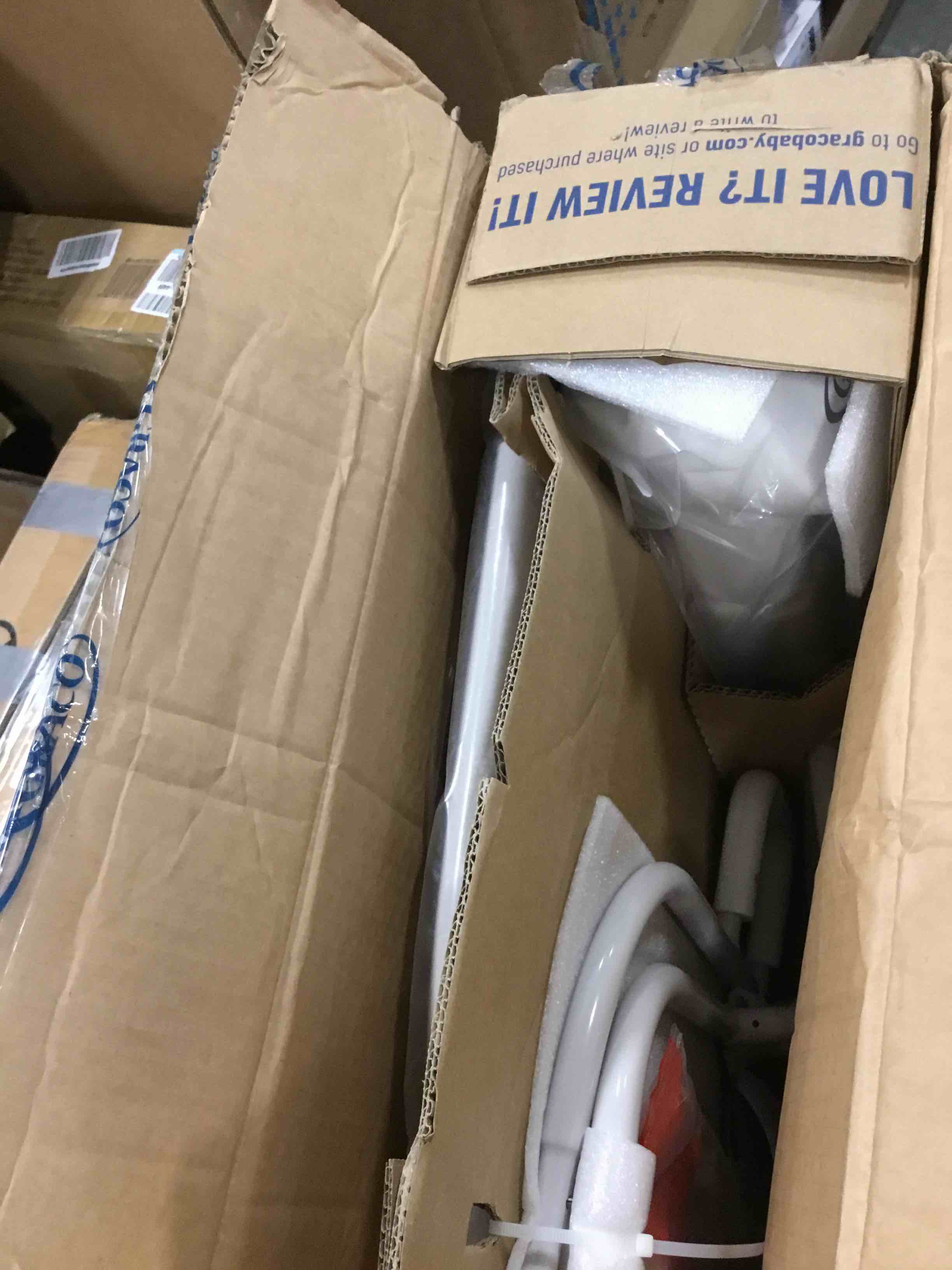 https://s3.amazonaws.com/lotting-images-prod/bidfta/RED6611629_1715946724056.jpeg