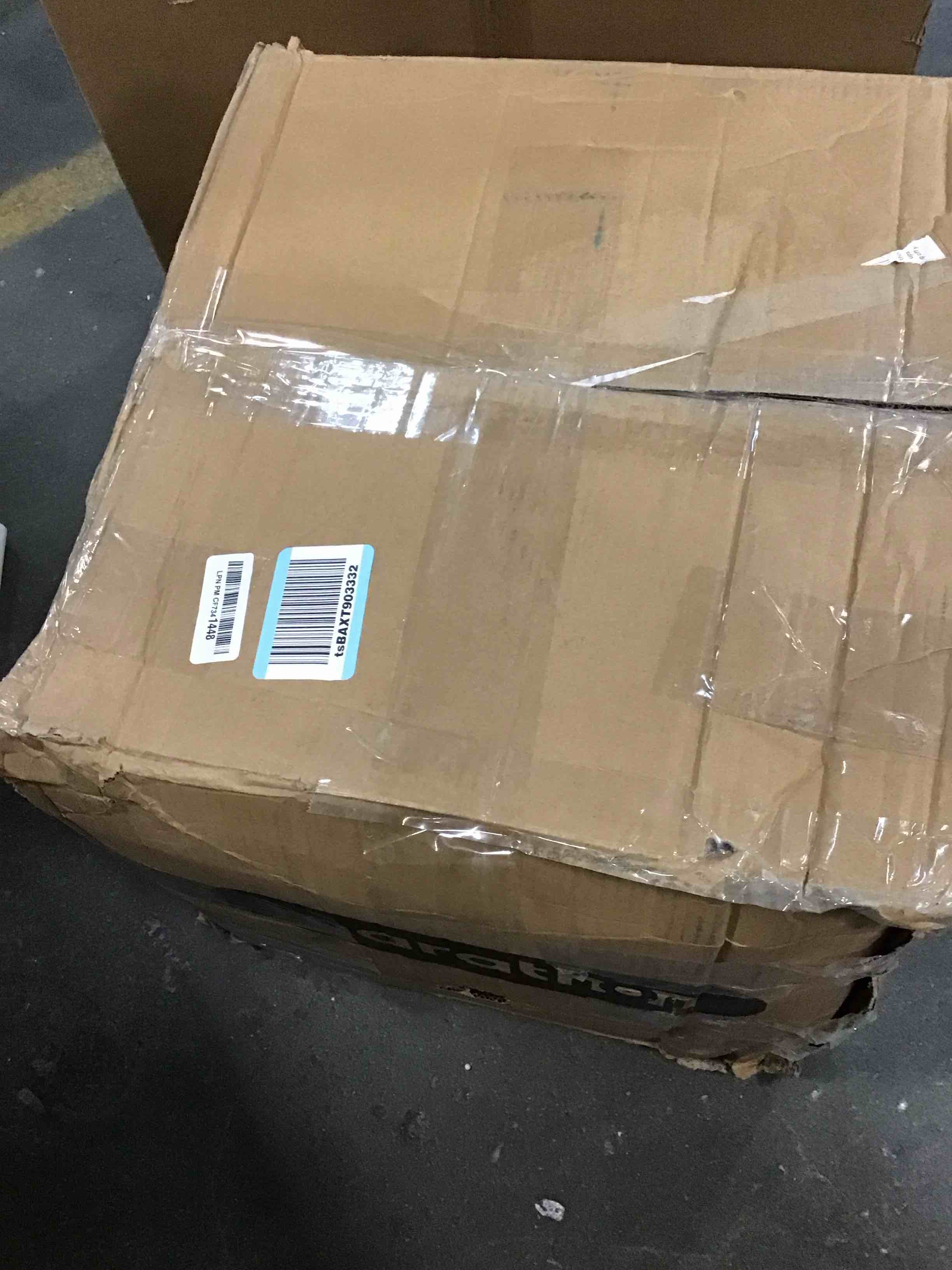 https://s3.amazonaws.com/lotting-images-prod/bidfta/RED6612184_1716221567547.jpeg