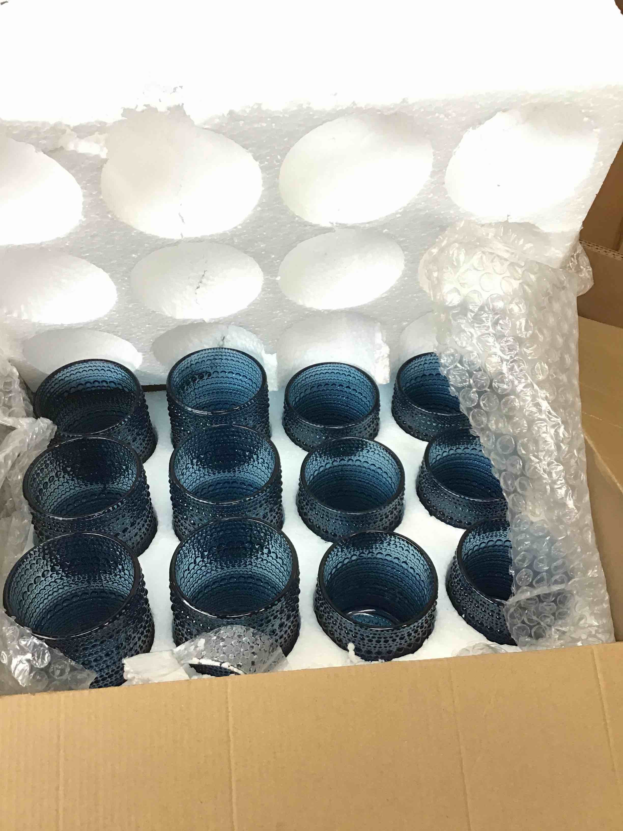 https://s3.amazonaws.com/lotting-images-prod/bidfta/RED6612575_1715096795516.jpeg