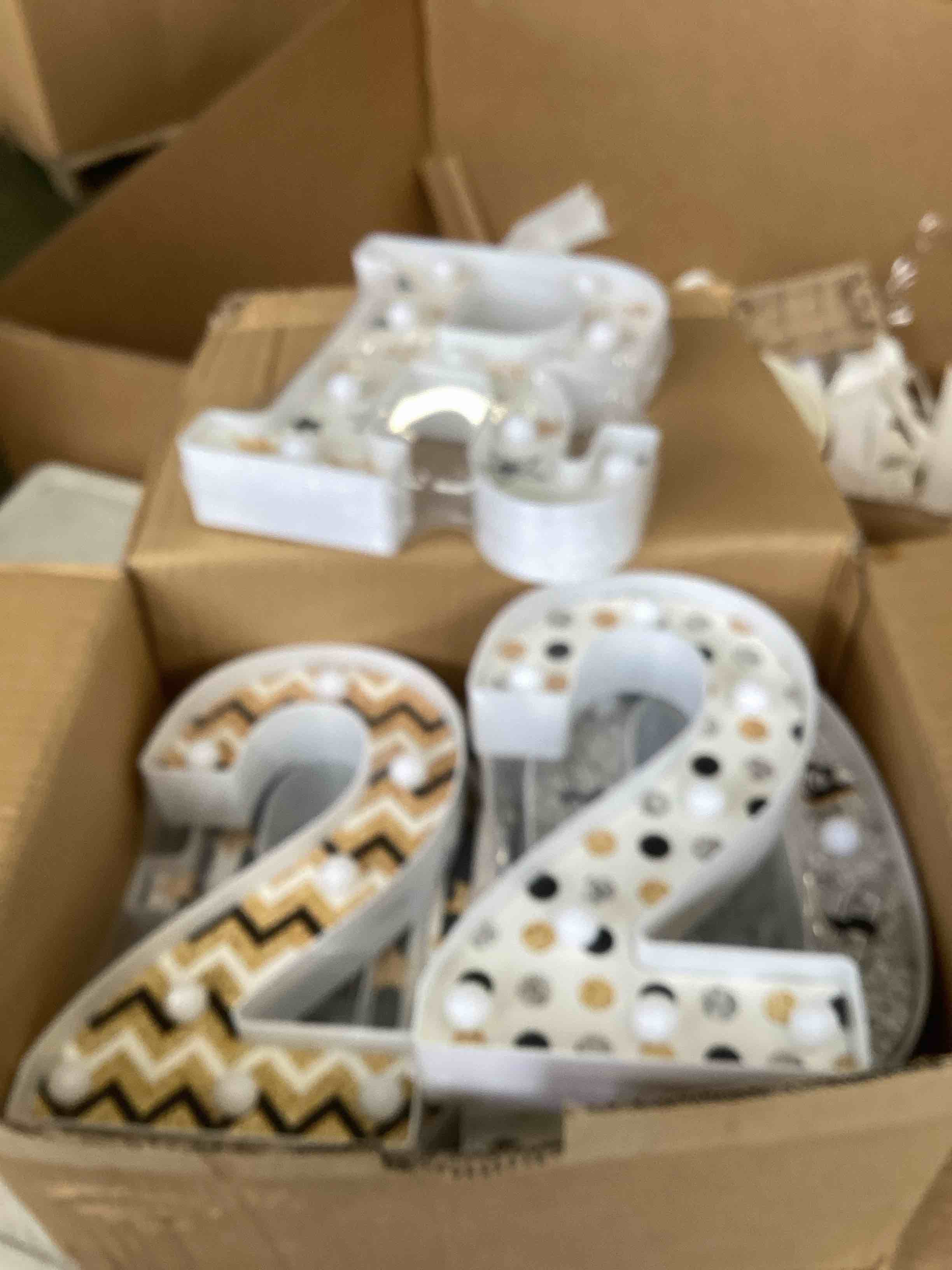 https://s3.amazonaws.com/lotting-images-prod/bidfta/RED6613027_1715276587294.jpeg
