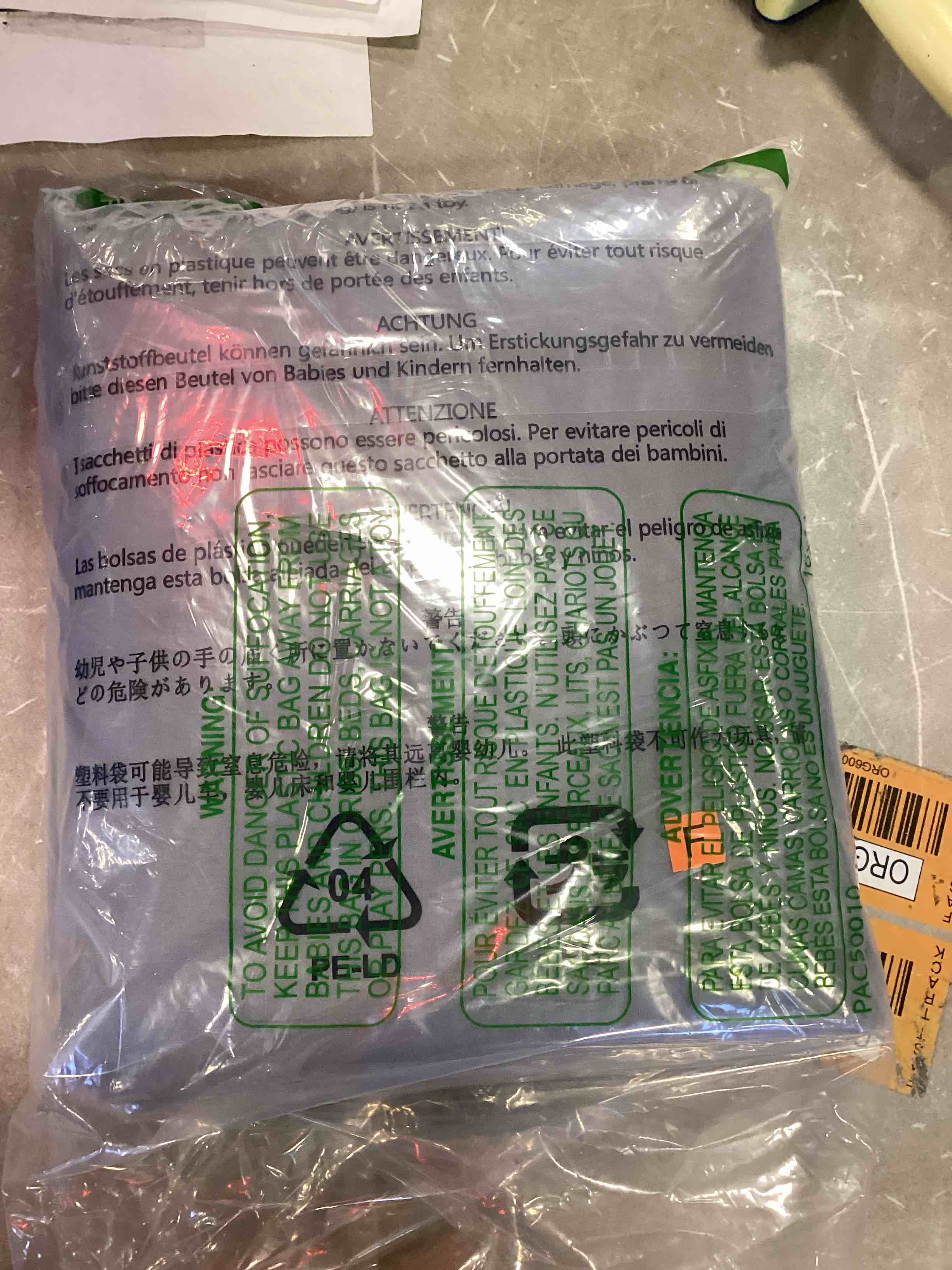 https://s3.amazonaws.com/lotting-images-prod/bidfta/RED6613461_1717766892860.jpeg