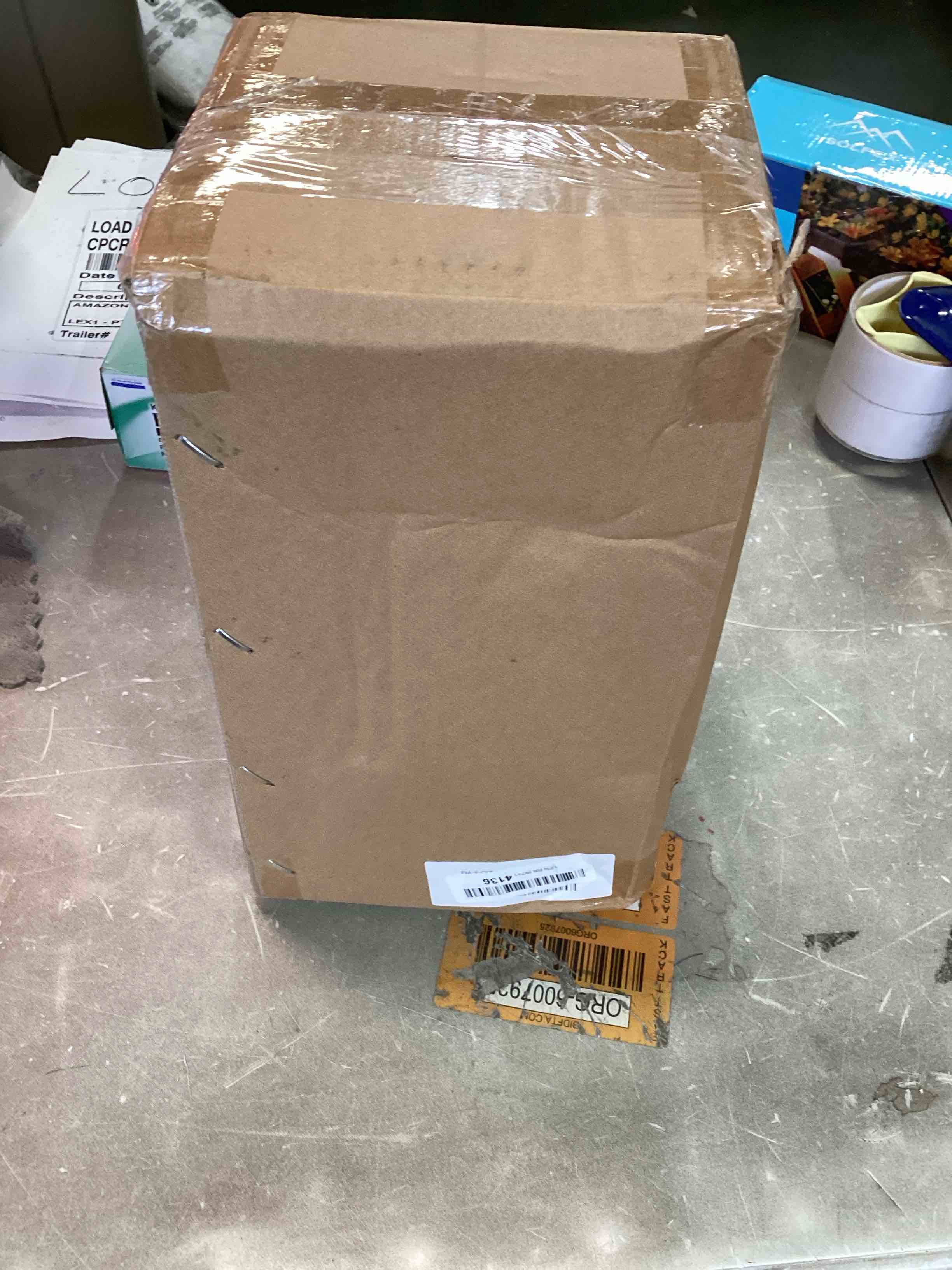 https://s3.amazonaws.com/lotting-images-prod/bidfta/RED6613613_1717787255336.jpeg