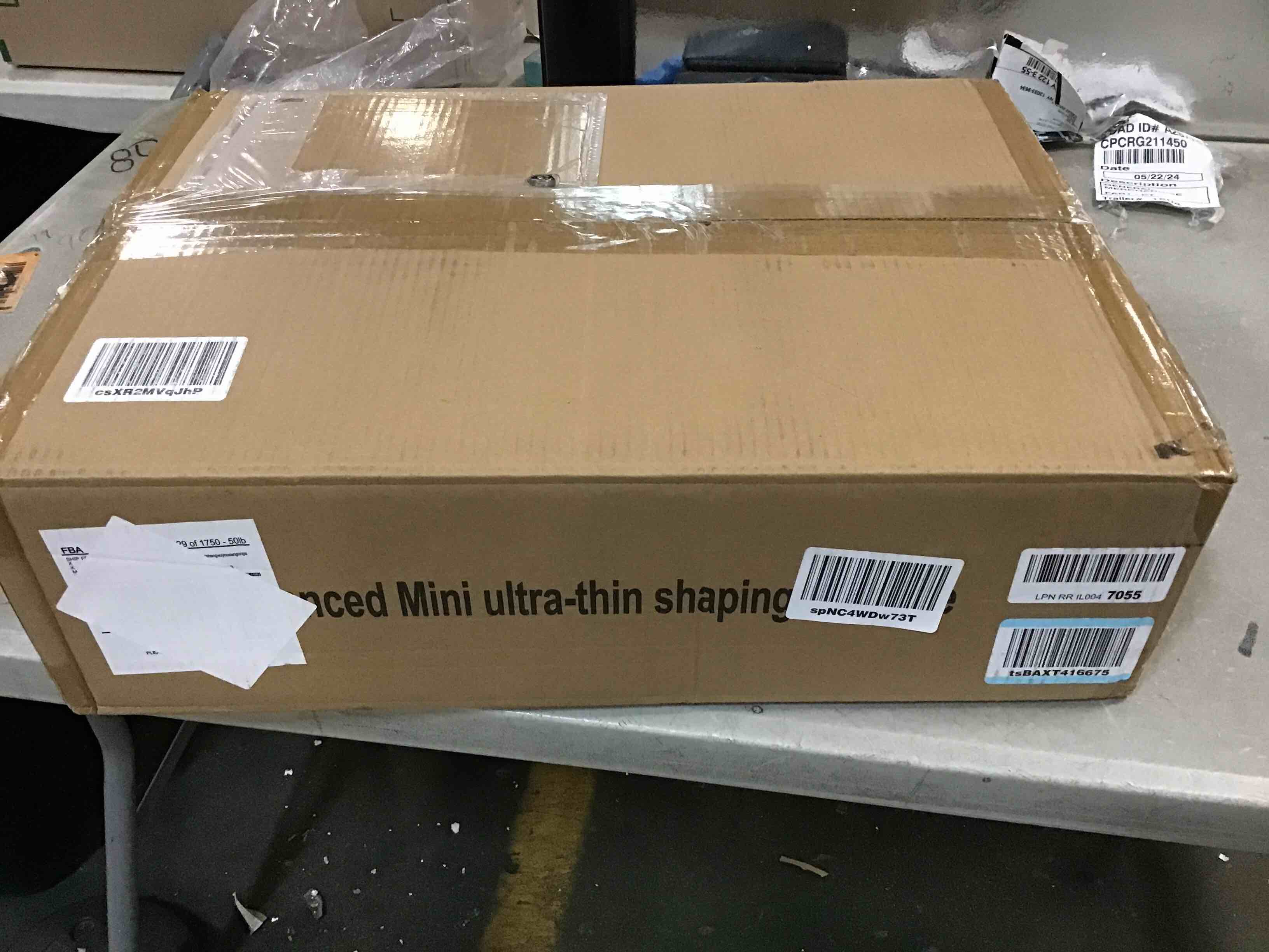 https://s3.amazonaws.com/lotting-images-prod/bidfta/RED6613685_1717847385126.jpeg