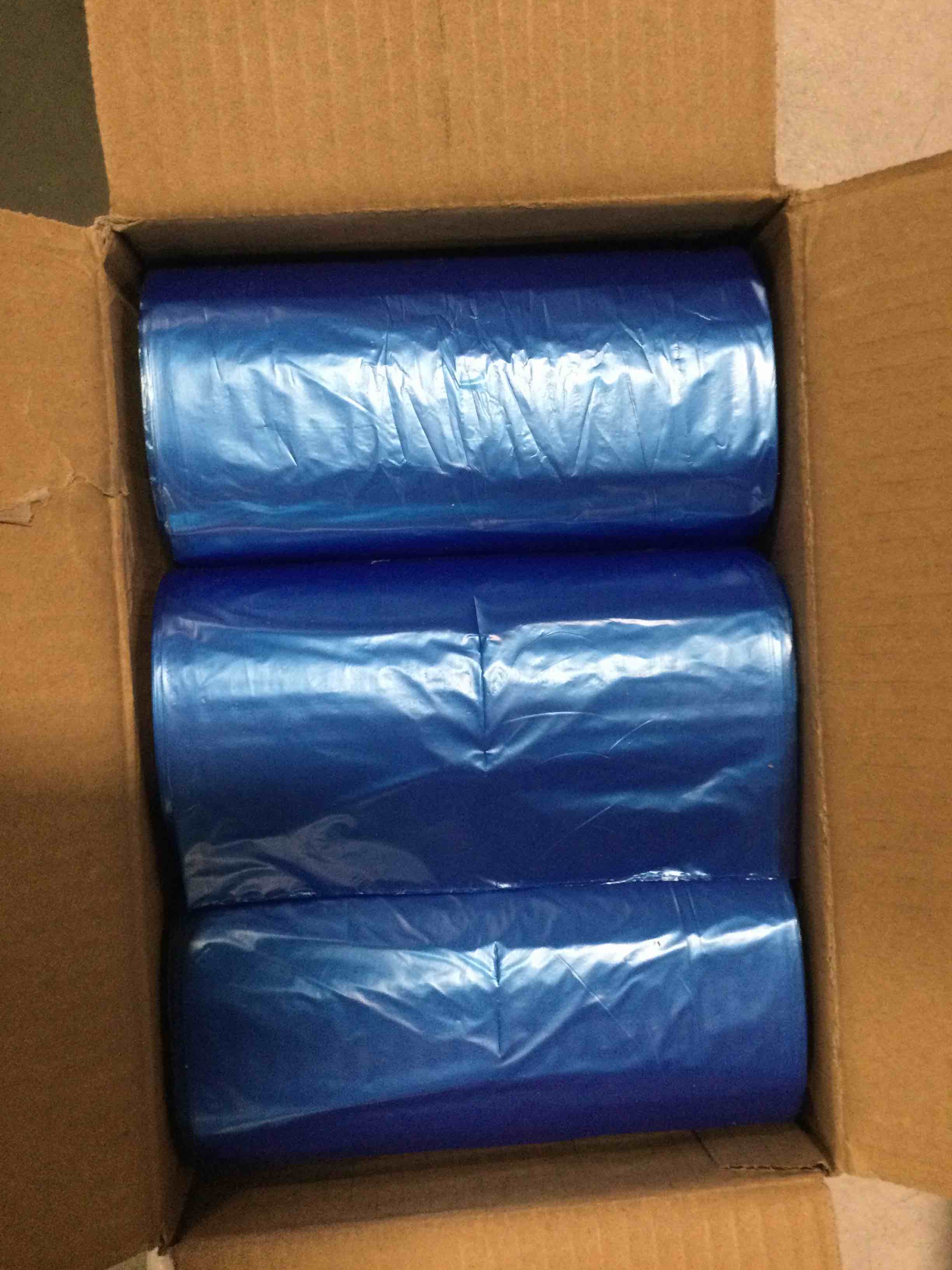 https://s3.amazonaws.com/lotting-images-prod/bidfta/RED6615457_1715689578129.jpeg