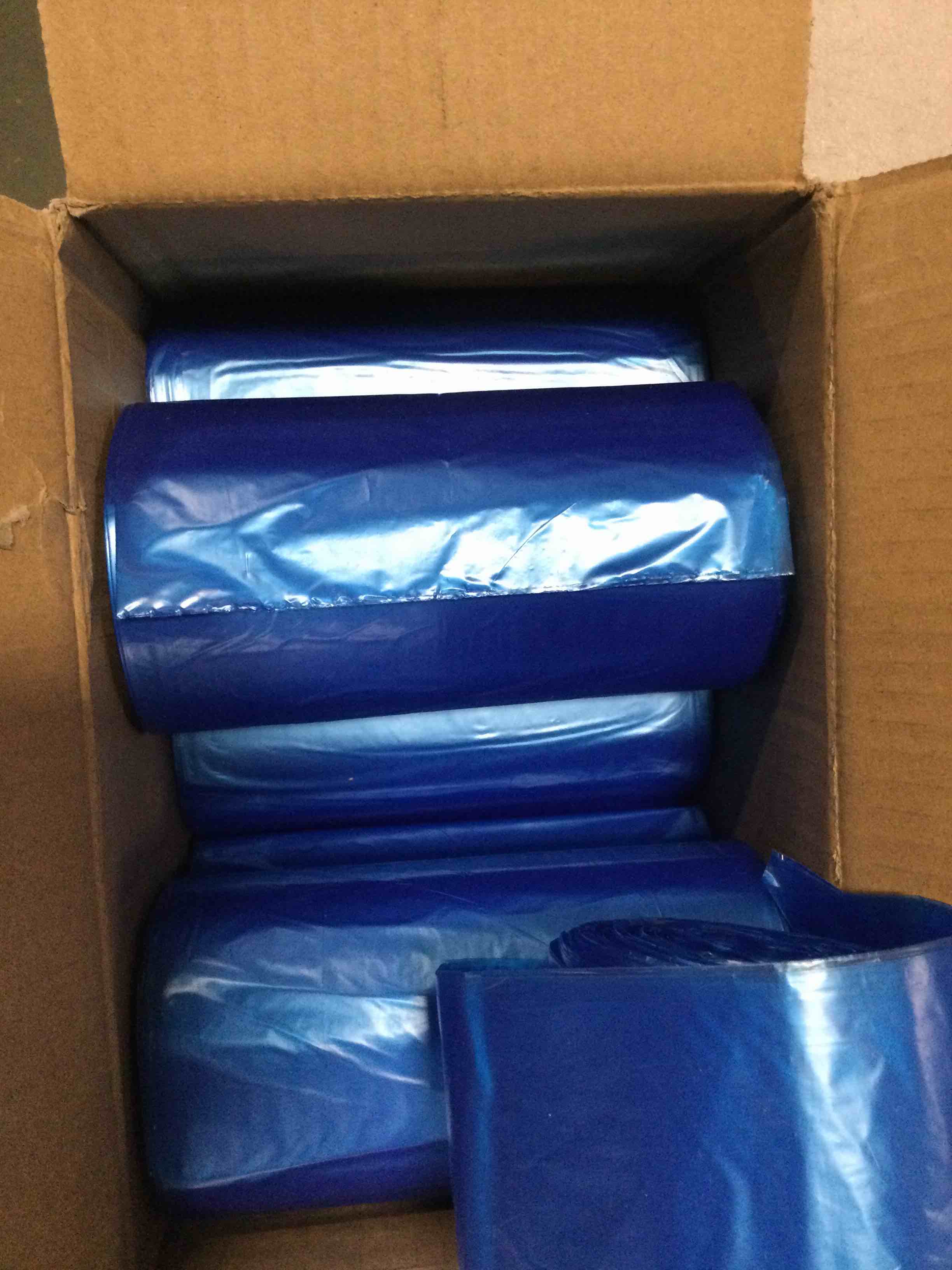https://s3.amazonaws.com/lotting-images-prod/bidfta/RED6615457_1715689584586.jpeg