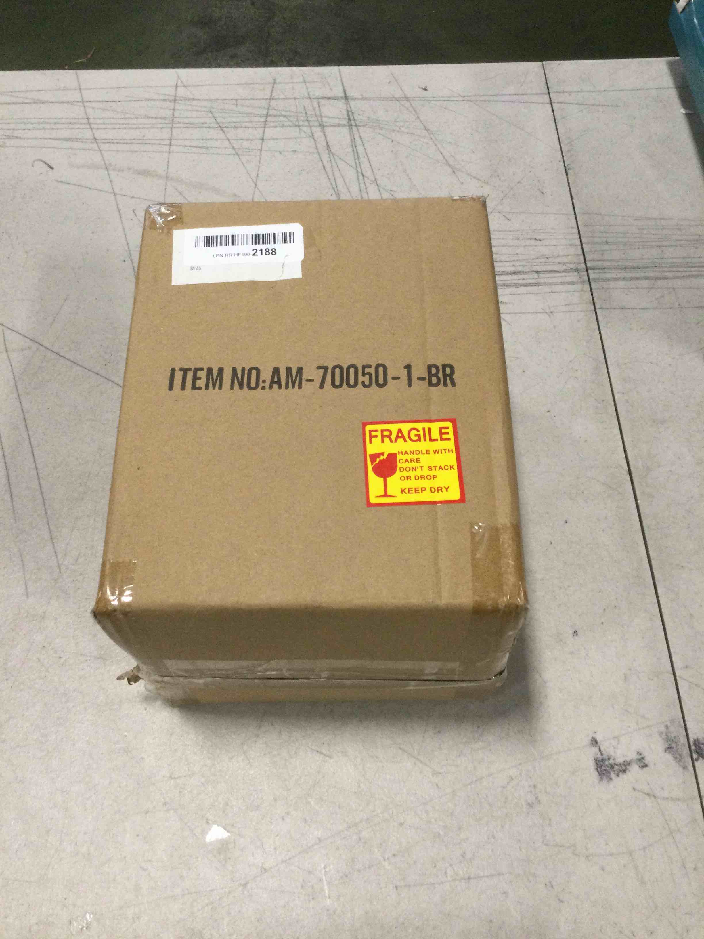 https://s3.amazonaws.com/lotting-images-prod/bidfta/RED6615485_1715691016213.jpeg