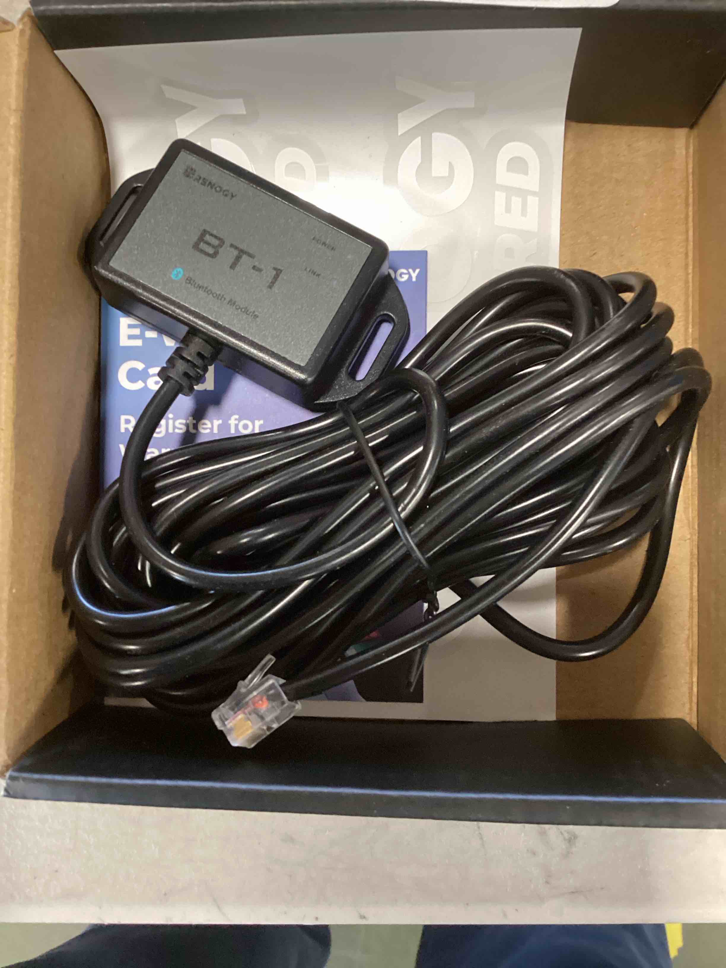 https://s3.amazonaws.com/lotting-images-prod/bidfta/RED6616206_1715888187311.jpeg