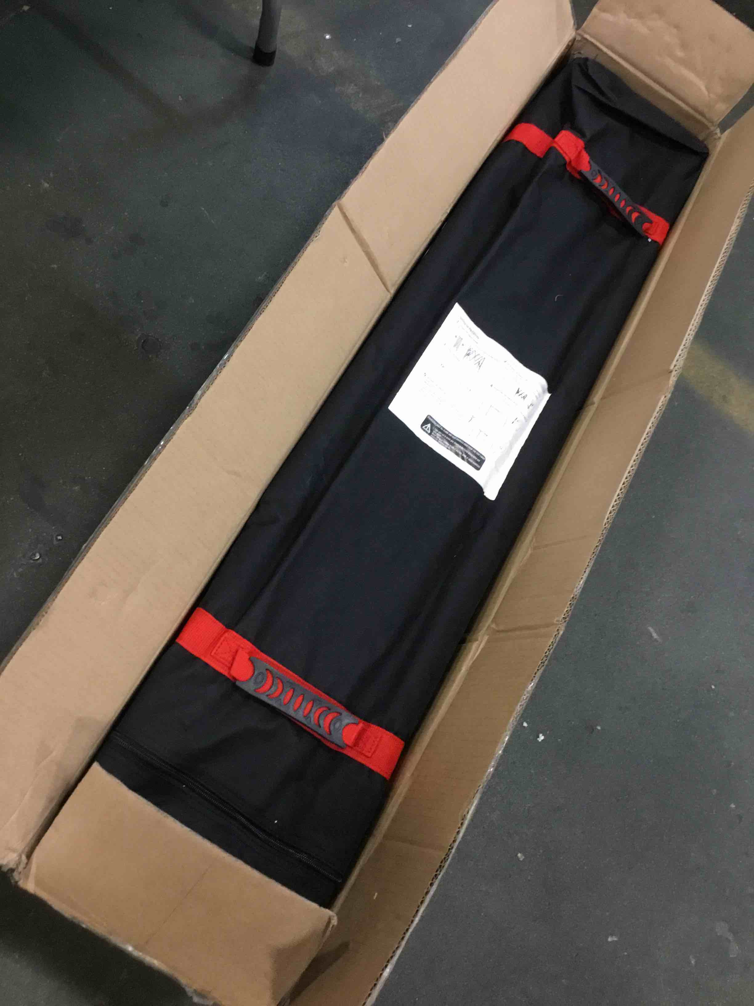 https://s3.amazonaws.com/lotting-images-prod/bidfta/RED6617310_1716137057014.jpeg