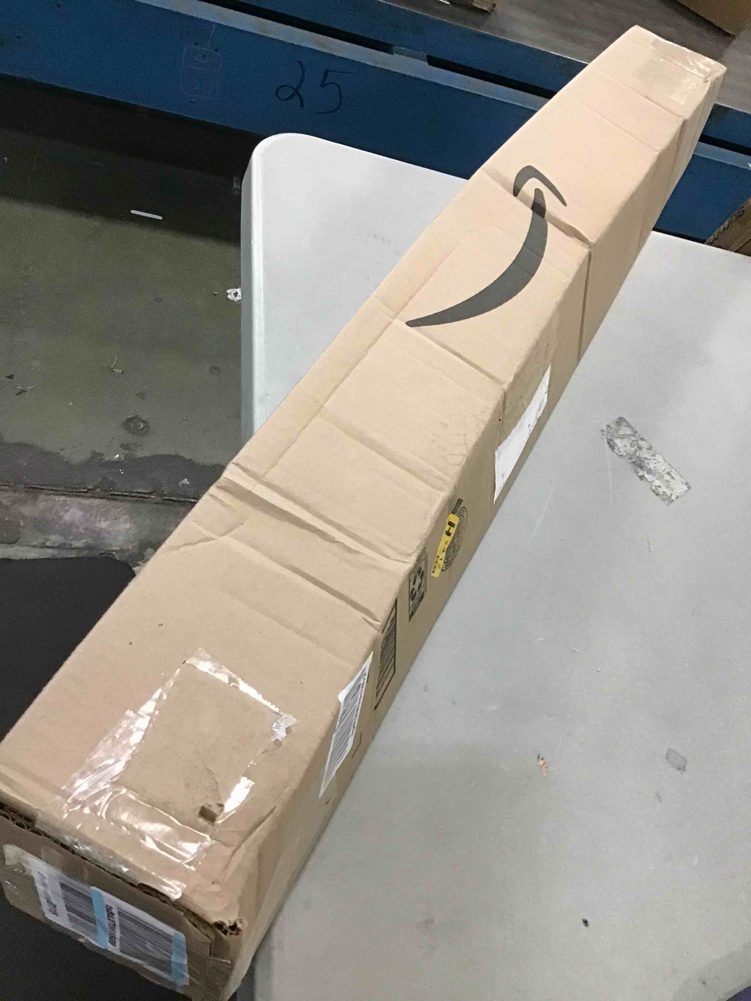 https://s3.amazonaws.com/lotting-images-prod/bidfta/RED6618351_1716901278285.jpeg