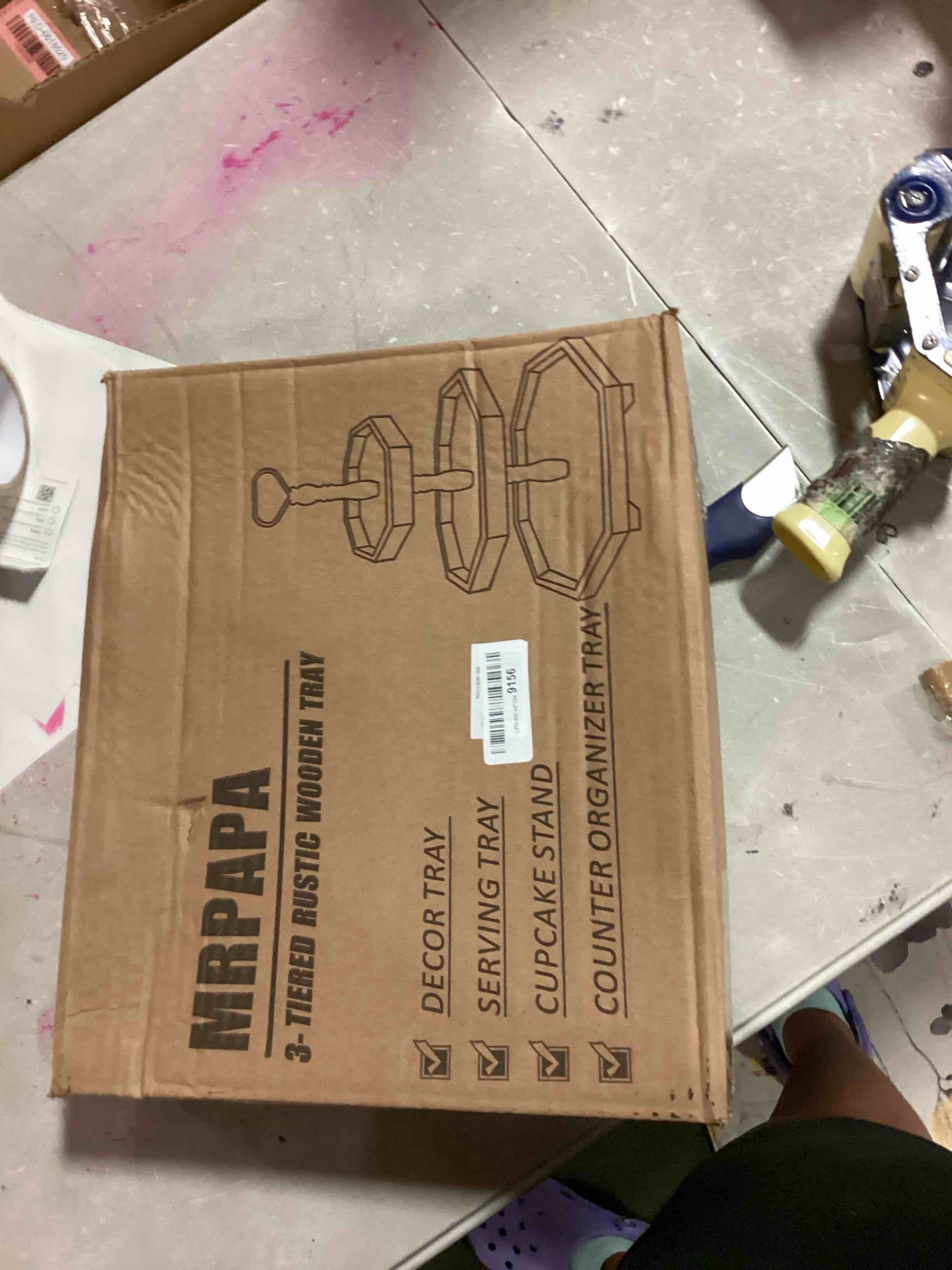 https://s3.amazonaws.com/lotting-images-prod/bidfta/RED6618553_1715792389981.jpeg